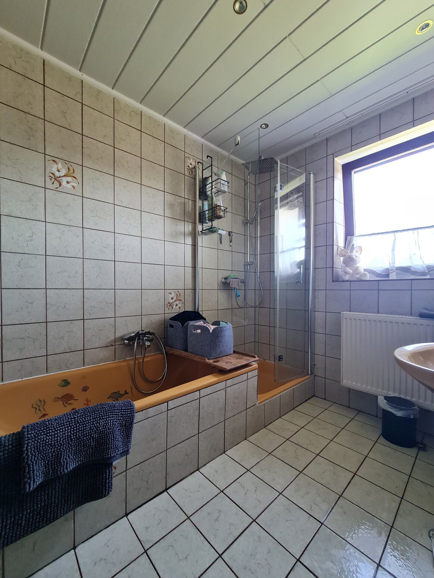 Immobilienangebot - Spiegelau - Alle - Tolles Wohnhaus mit schönem Garten! Wohn(t)raum für Familien oder clevere
Kapitalanlage oder beides?