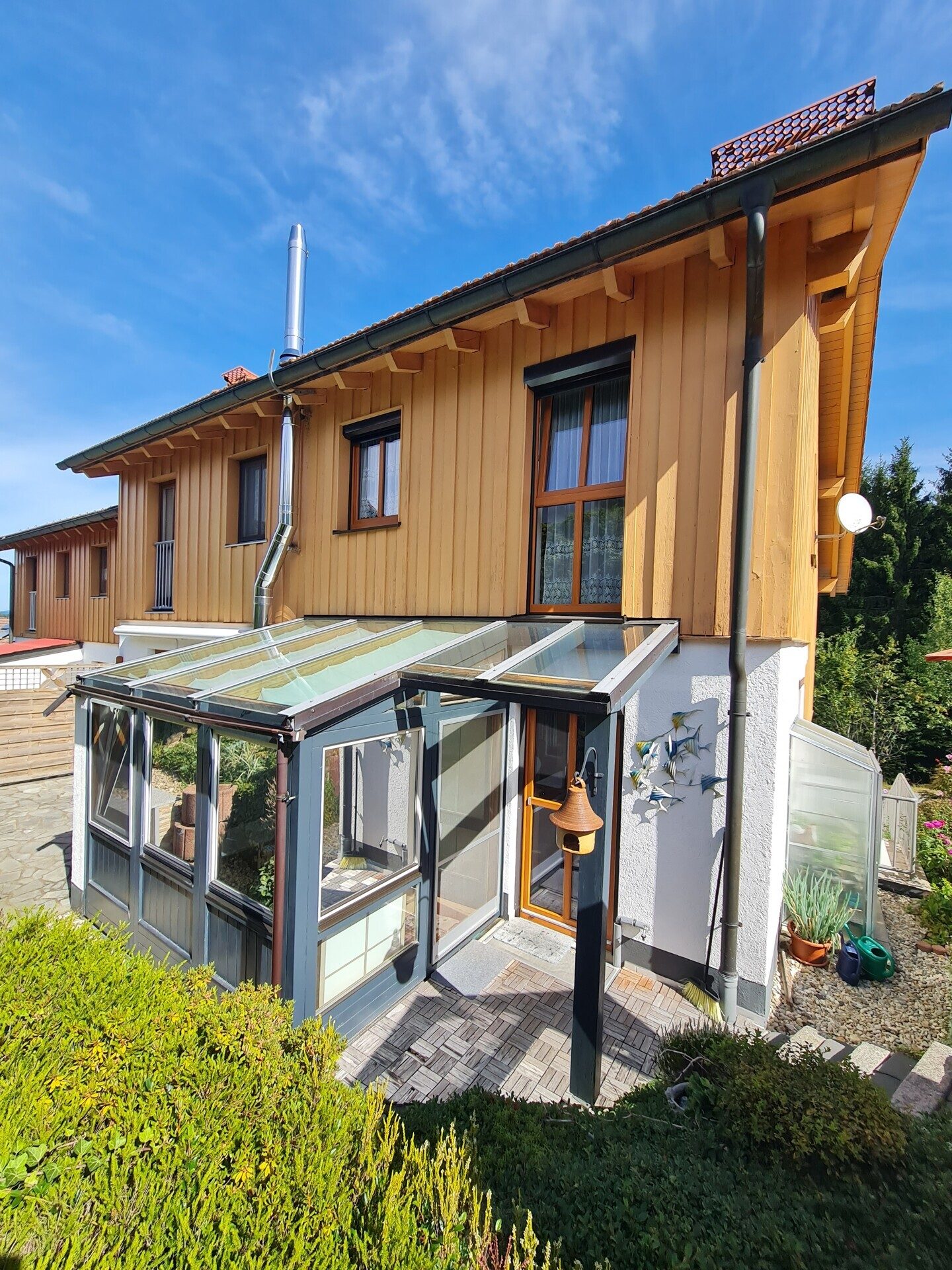 Immobilienangebot - Sankt Oswald-Riedlhütte / Reichenberg - Alle - Ankommen und Wohlfühlen!
Tolle Eigentumswohnung im Reihenhausstil. 
Top gepflegt und in schöner Lage