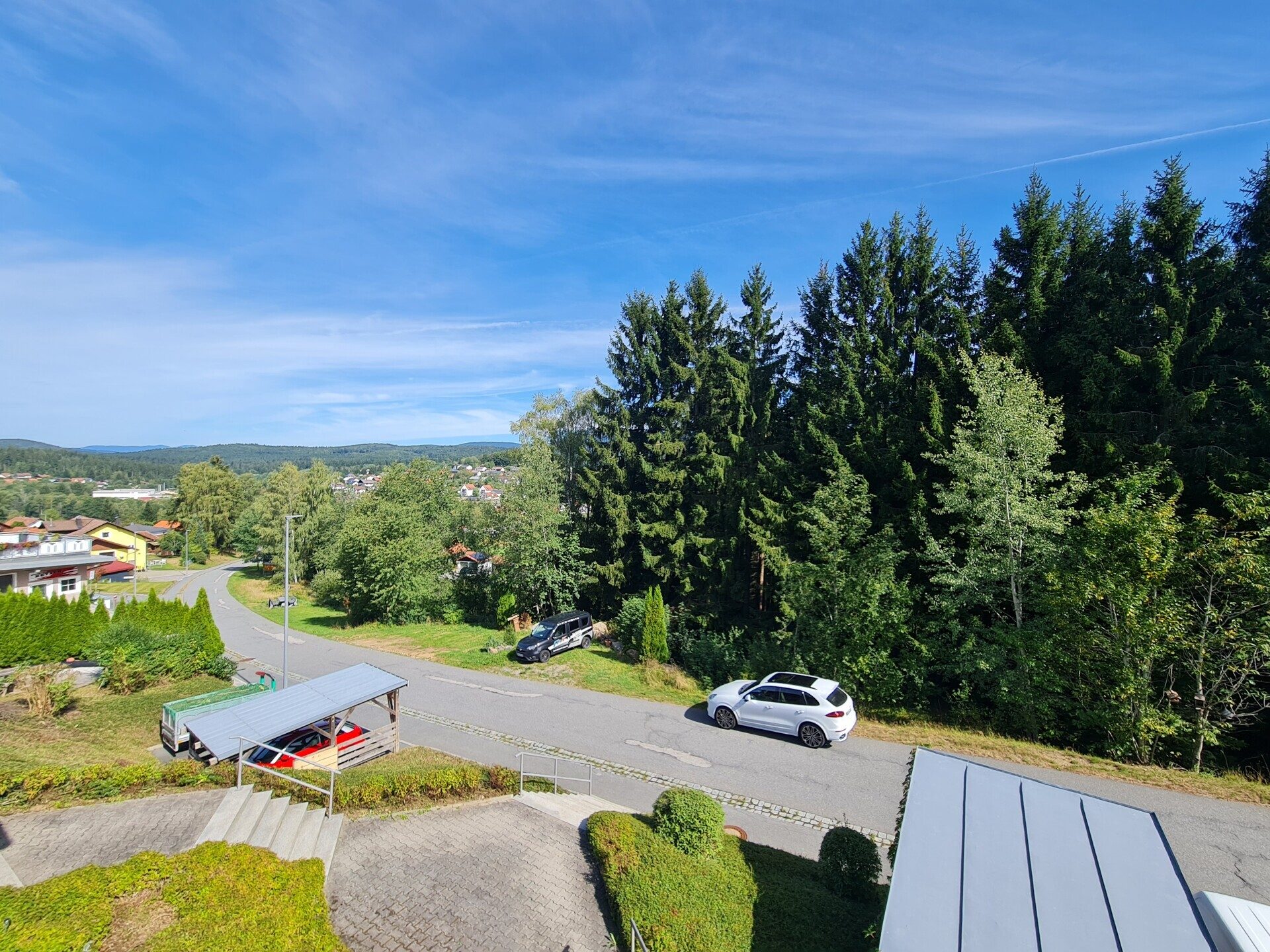 Immobilienangebot - Sankt Oswald-Riedlhütte / Reichenberg - Alle - Ankommen und Wohlfühlen!
Tolle Eigentumswohnung im Reihenhausstil. 
Top gepflegt und in schöner Lage