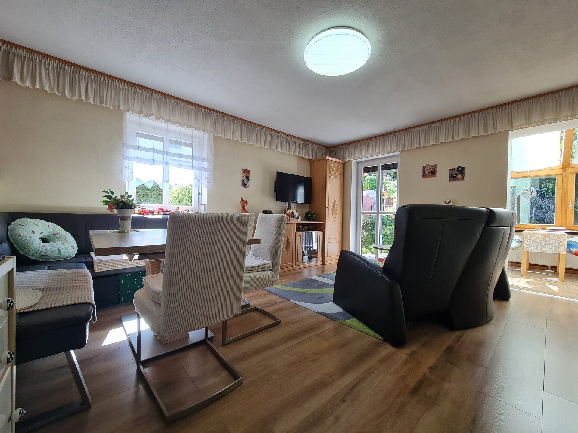 Immobilienangebot - Sankt Oswald-Riedlhütte / Reichenberg - Alle - Ankommen und Wohlfühlen!
Tolle Eigentumswohnung im Reihenhausstil. 
Top gepflegt und in schöner Lage