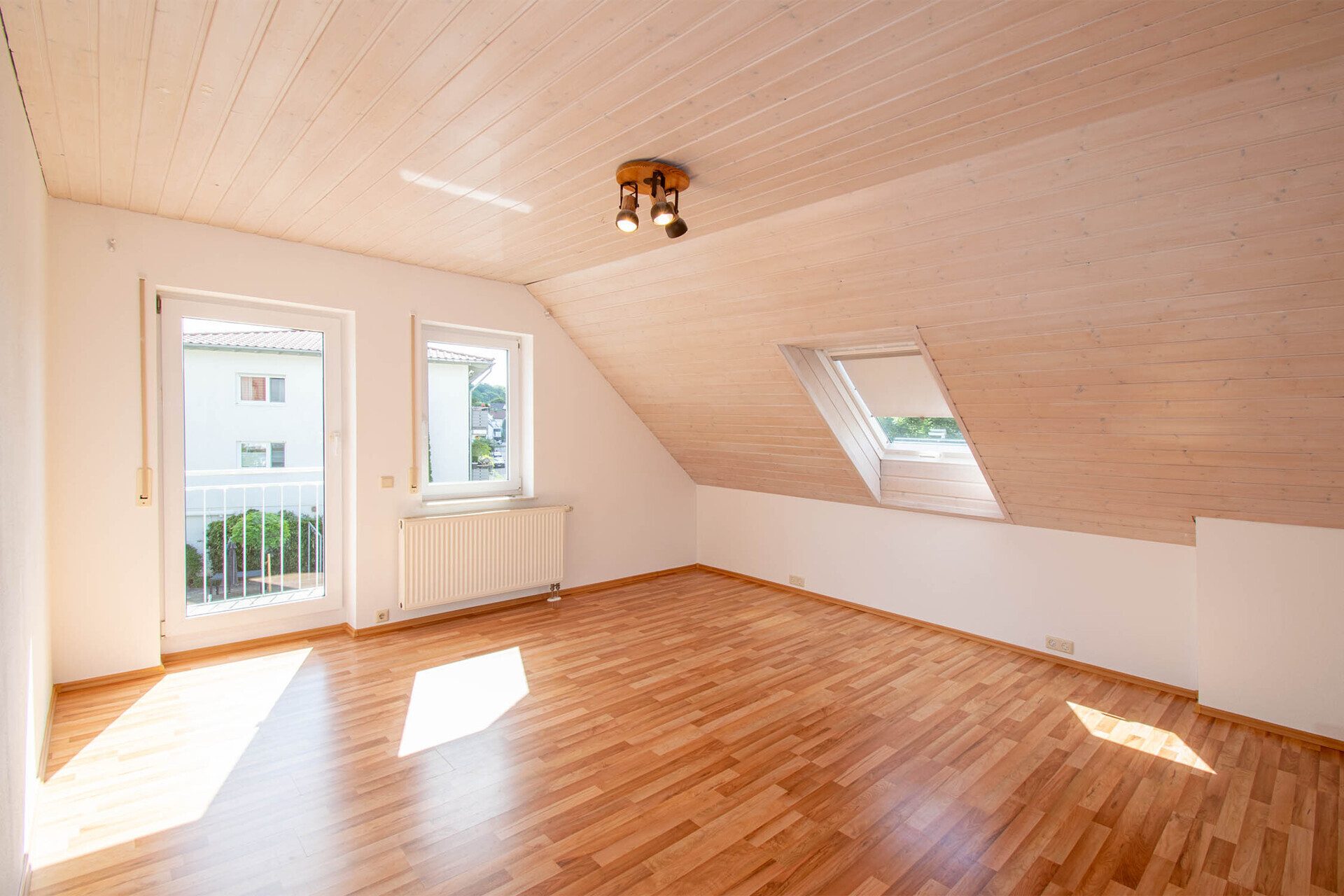 Immobilienangebot - Weil im Schönbuch / Breitenstein - Alle - Weil im Schönbach - Breitenstein:  Haus mit Einliegerwohnung und neuem PREIS