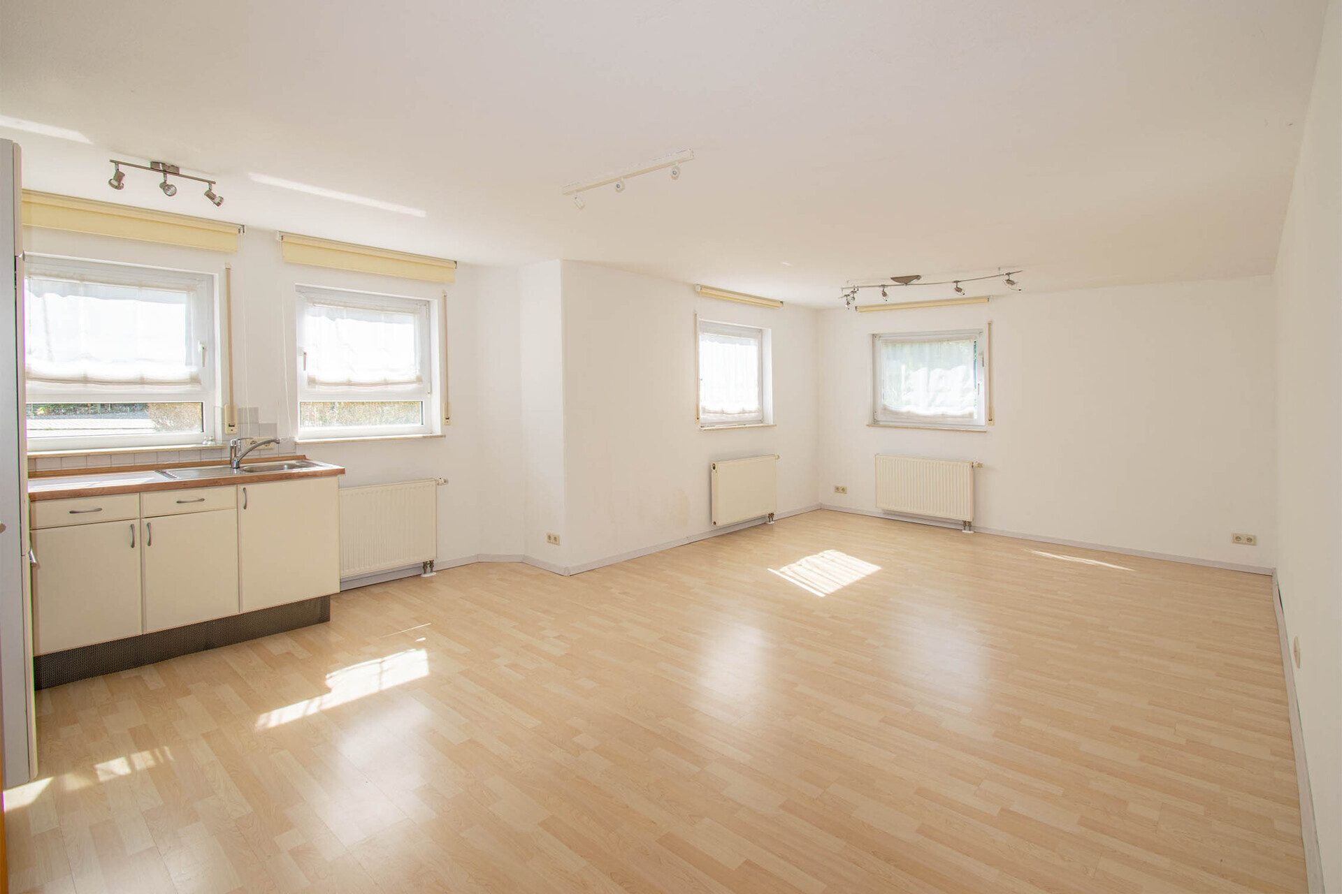Immobilienangebot - Weil im Schönbuch / Breitenstein - Alle - Weil im Schönbach - Breitenstein:  Haus mit Einliegerwohnung und neuem PREIS