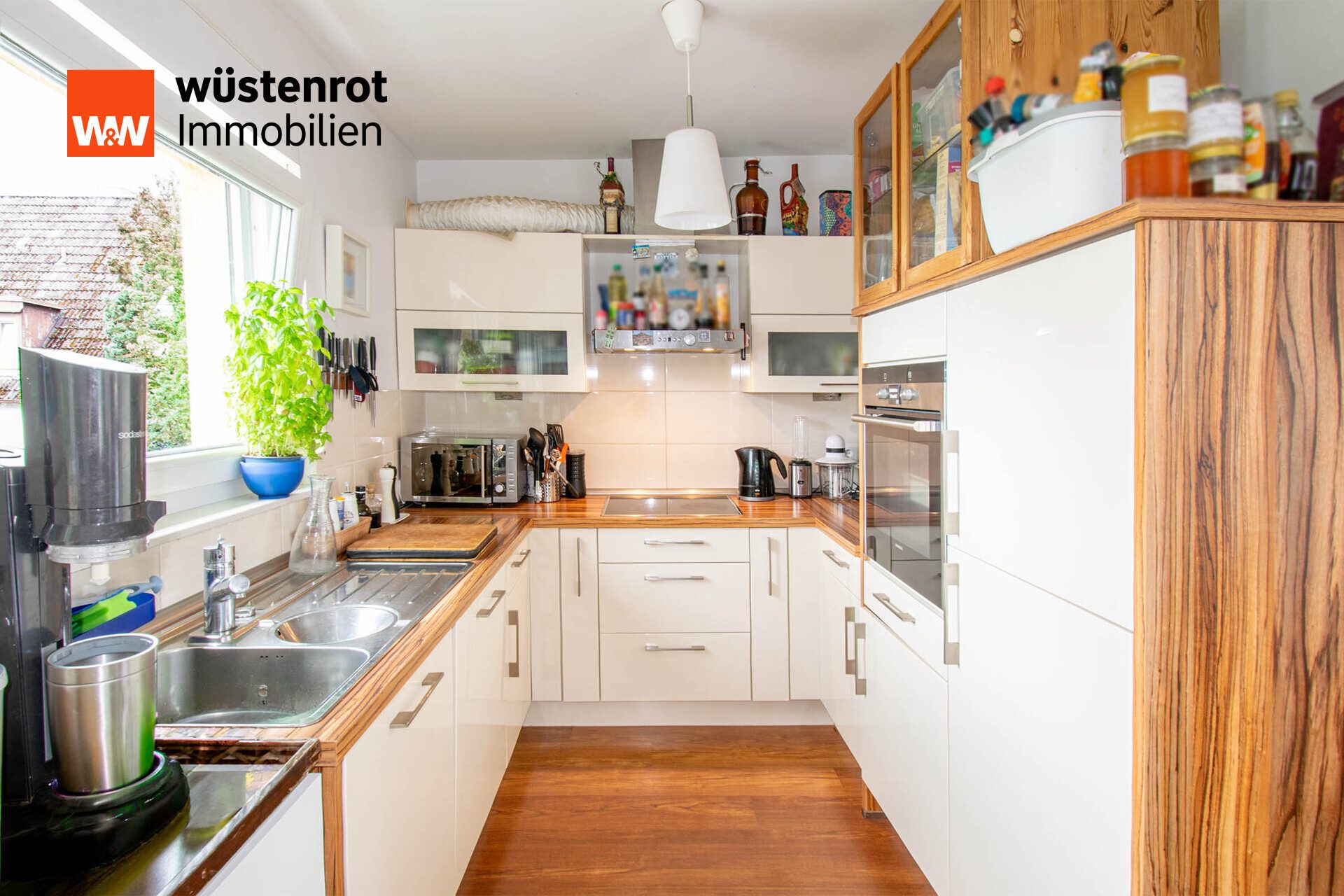 Immobilienangebot - Ludwigsburg - Alle - Penthouse-Feeling auf 2 Etagen inkl.  Dachgarten und Sonnenterrasse in der Oststadt Ludwigsburg