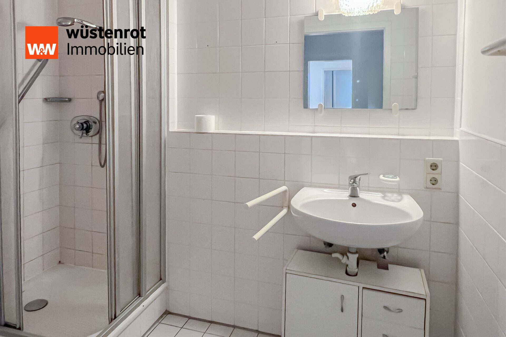 Immobilienangebot - Pforzheim - Alle - 2-Zimmer-Wohnung mit Terrasse – ruhige Hinterhoflage