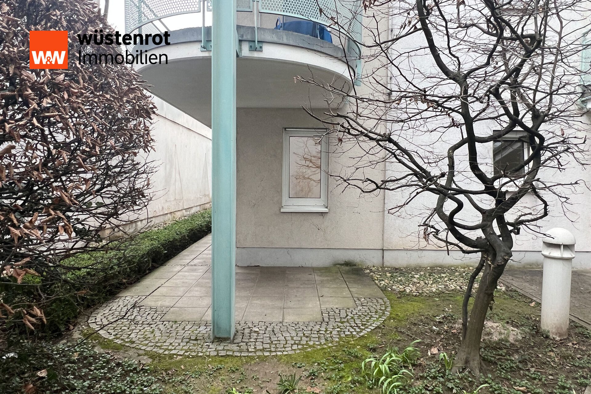 Immobilienangebot - Pforzheim - Alle - 2-Zimmer-Wohnung mit Terrasse – ruhige Hinterhoflage