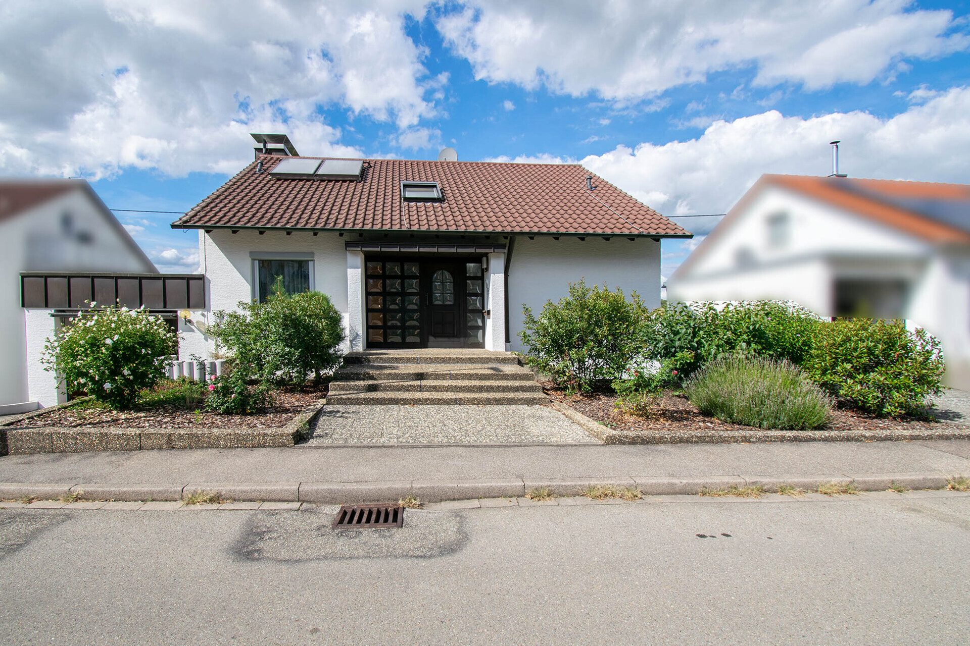 Immobilienangebot - Vaihingen an der Enz / Enzweihingen - Alle - Außergewöhnliches Haus mit viel Wohnraum und Grundstück in bester Aussichtslage von Enzweihingen