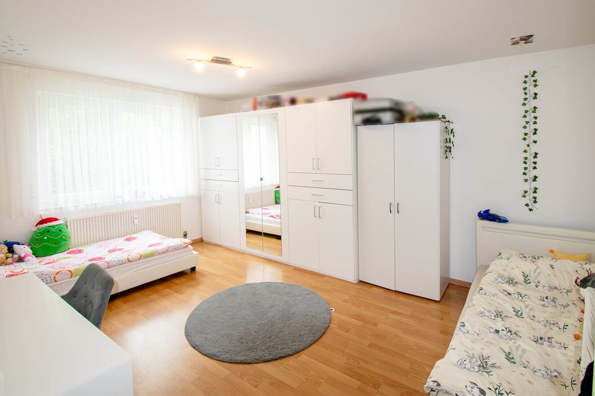 Immobilienangebot - Steinheim an der Murr - Alle - Charmante 3-Zimmmer-Wohnung mit Einzelgarage in schöner Lage