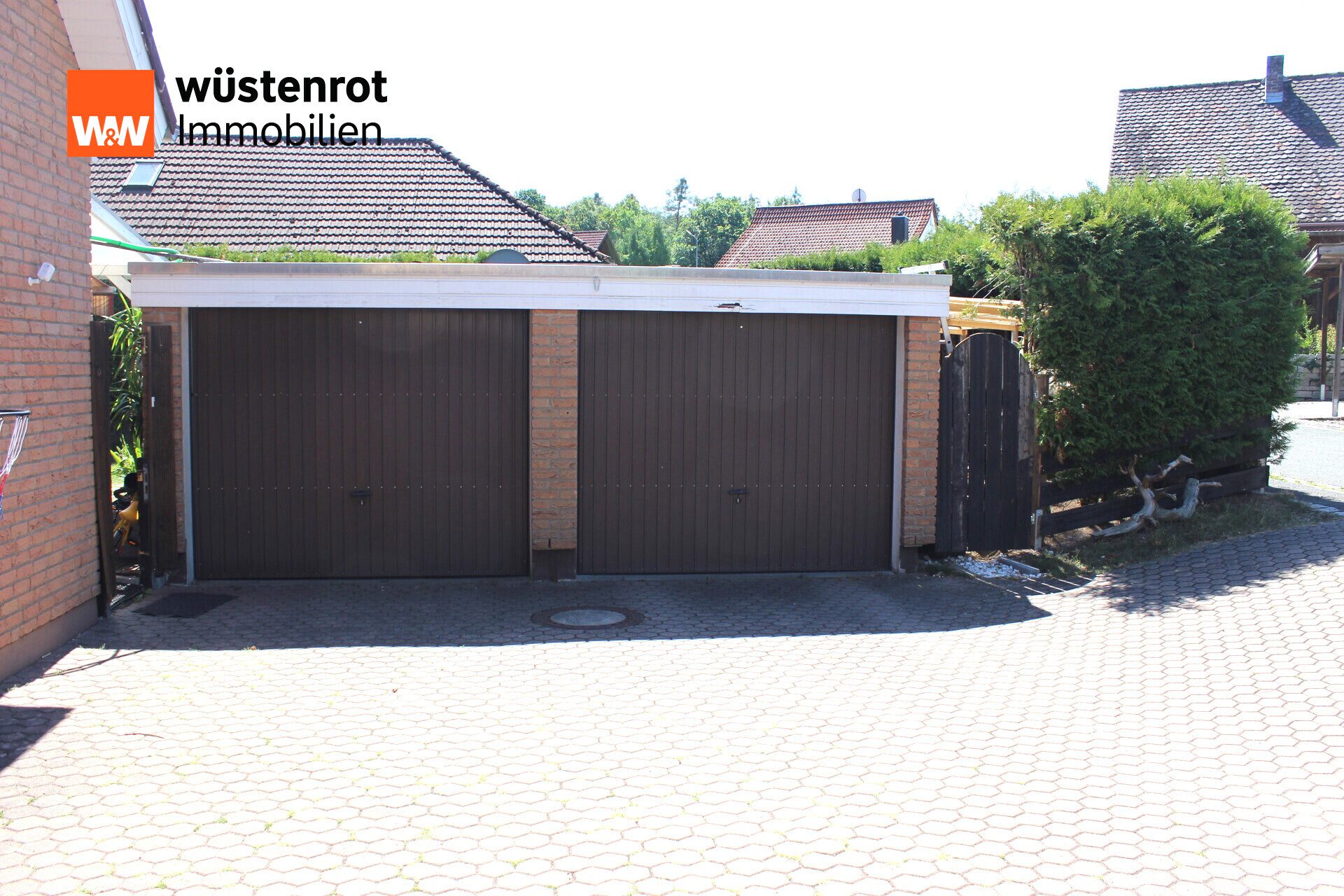 Immobilienangebot - Schwarzenbruck / Pfeifferhütte - Alle - Reihenendhaus in Schwarzenbruck-Pfeifferhütte  Ruhe und Idylle fürs Familienglück