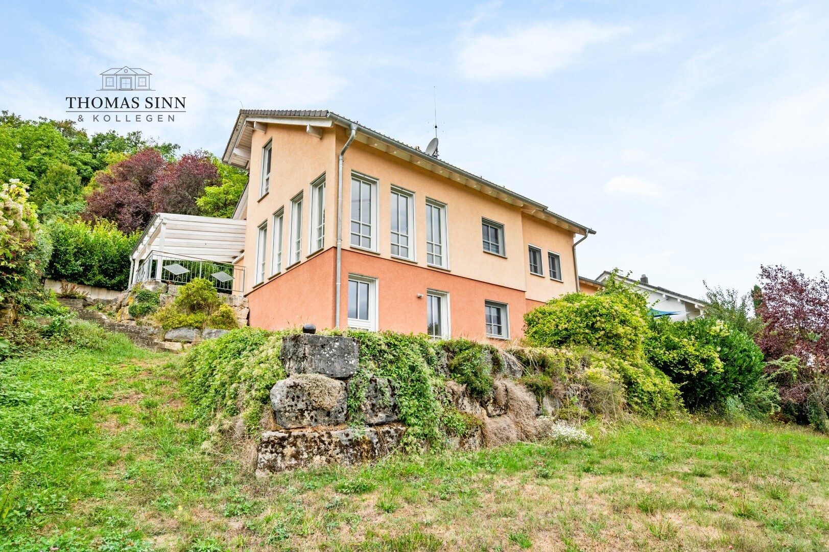 Immobilienangebot - Möckmühl - Alle - Lichtdurchflutetes Einfamilienhaus in exponierter, ruhiger Aussichtslage - sofort frei!