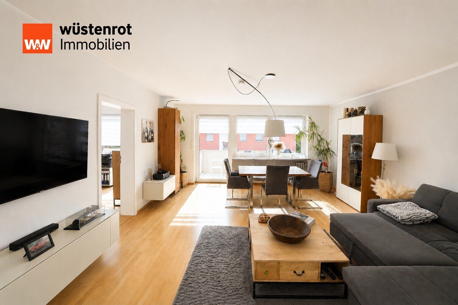 Immobilienangebot - Ismaning - Alle - Ismaning - gemütliche 4-Zimmer-Wohnung mit 2 Balkonen und großem Tiefgaragenstellplatz