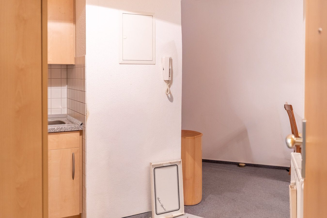 Immobilienangebot - Dießen am Ammersee - Alle - Charmante 2-ZKB-Dachgeschosswohnung – mit Wintergarten, Aufzug und Kellerabteil