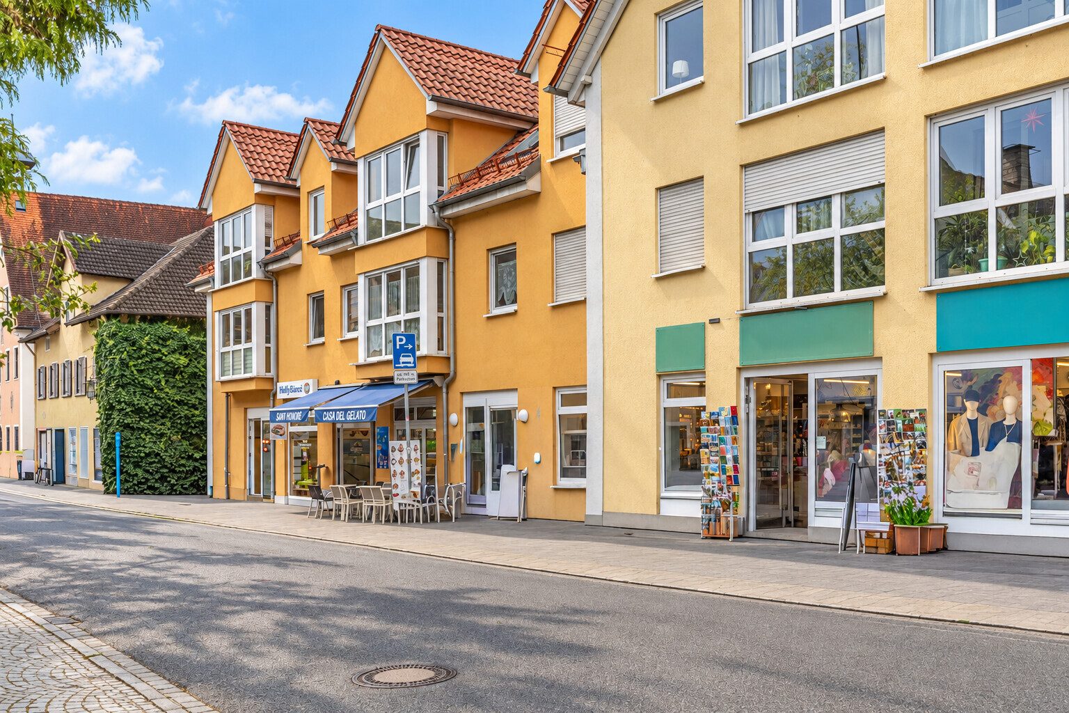 Immobilienangebot - Dießen am Ammersee - Alle - Charmante 2-ZKB-Dachgeschosswohnung – mit Wintergarten, Aufzug und Kellerabteil