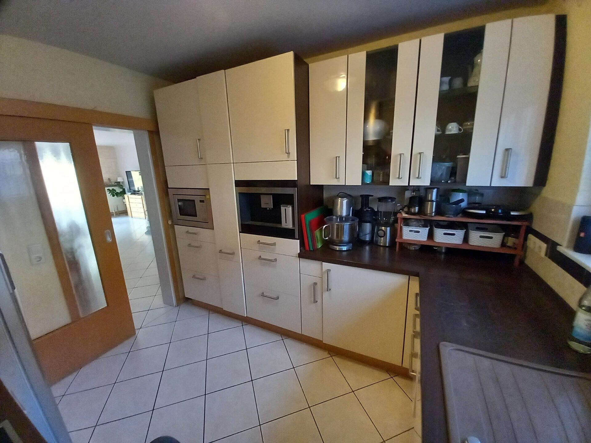Immobilienangebot - Kaiserslautern - Alle - Großzügiges Reihenmittelhaus mit Wintergarten, Kamin und viel Platz für die Familien