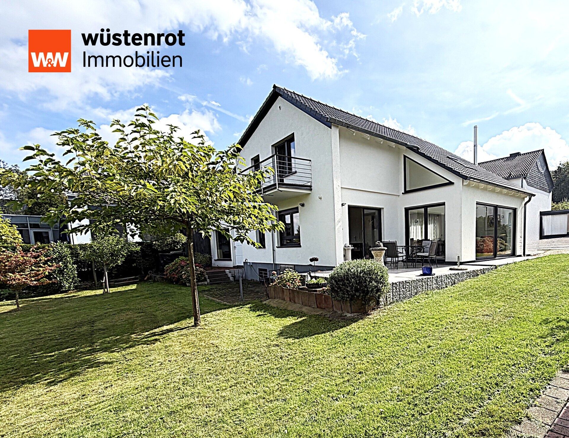 Immobilienangebot - Dortmund / Berghofen - Alle - (T)raumhaftes kernsaniertes, Einfamilienhaus mit großer Garage - Erbpacht kann abgelöst werden