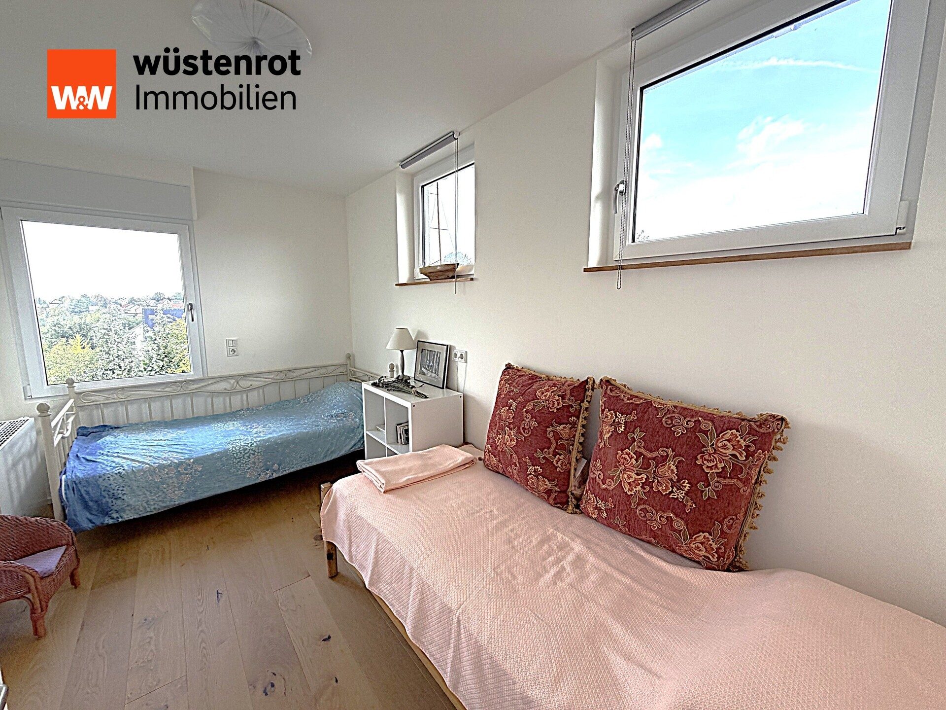 Immobilienangebot - Dortmund / Berghofen - Alle - (T)raumhaftes kernsaniertes, Einfamilienhaus mit großer Garage - Erbpacht kann abgelöst werden
