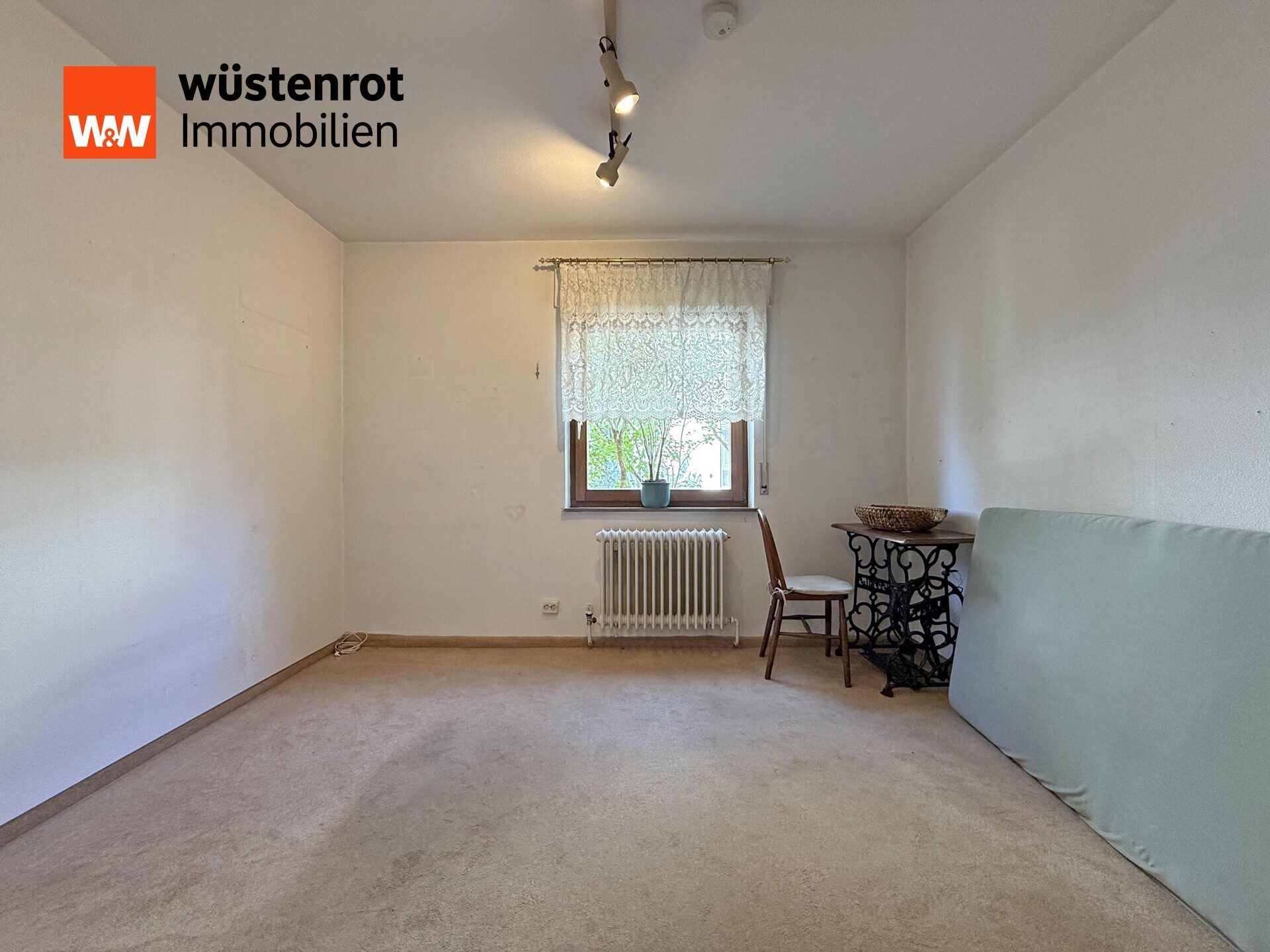 Immobilienangebot - Leonberg - Alle - Familienfreundliche 4,5-Zi.-Whg. mit großem Südwest-Balkon, Hobbyraum, barrierefreiem & modernem Bad
