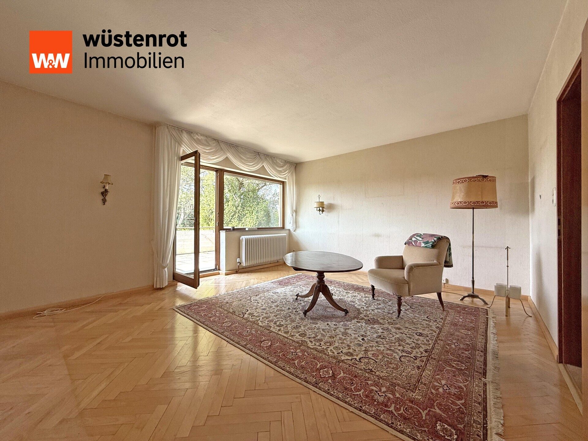 Immobilienangebot - Leonberg - Alle - Familienfreundliche 4,5-Zi.-Whg. mit großem Südwest-Balkon, Hobbyraum, barrierefreiem & modernem Bad