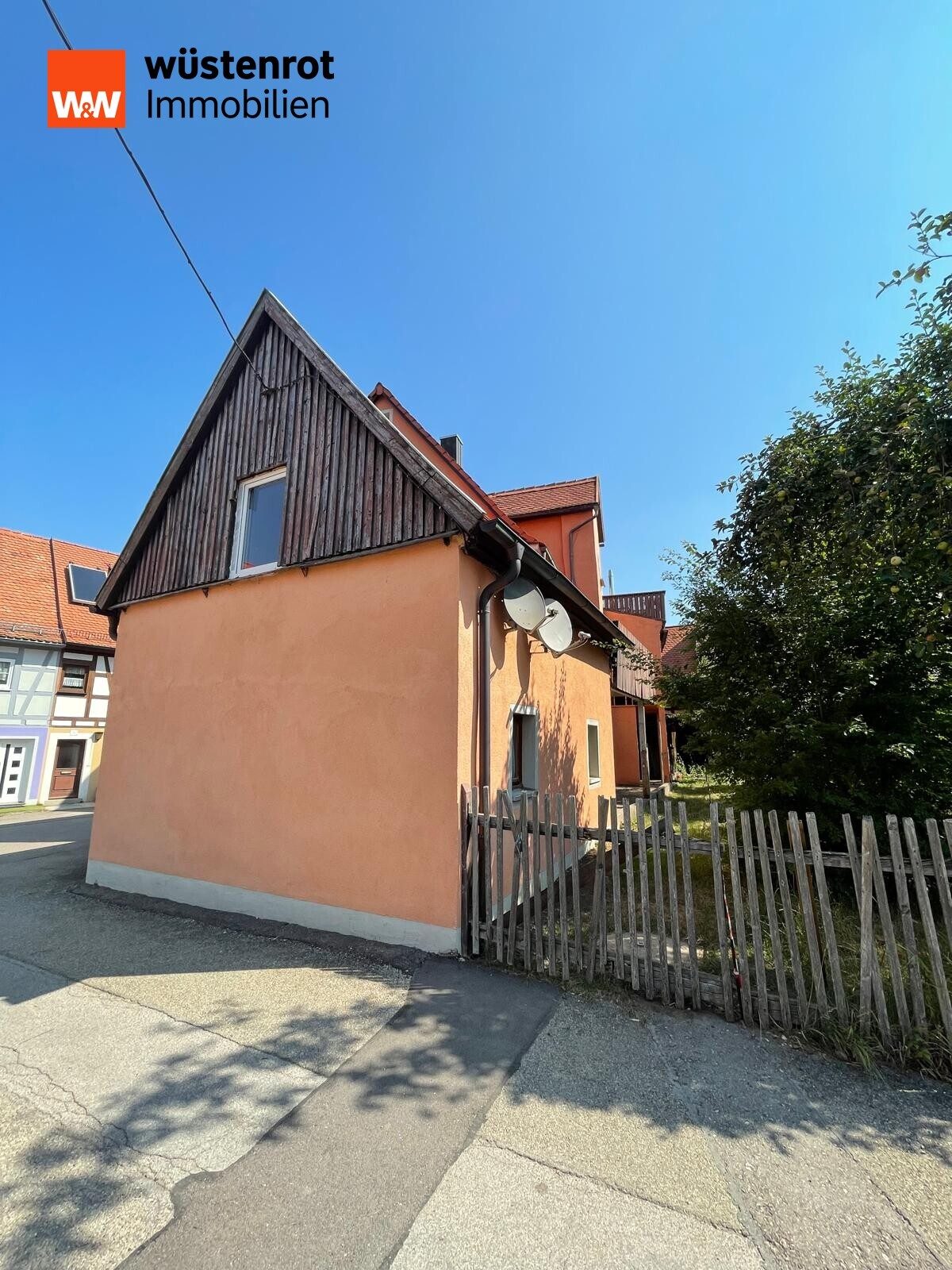 Immobilienangebot - Colmberg - Alle - Mehrfamilienhaus im Zentrum von Colmberg