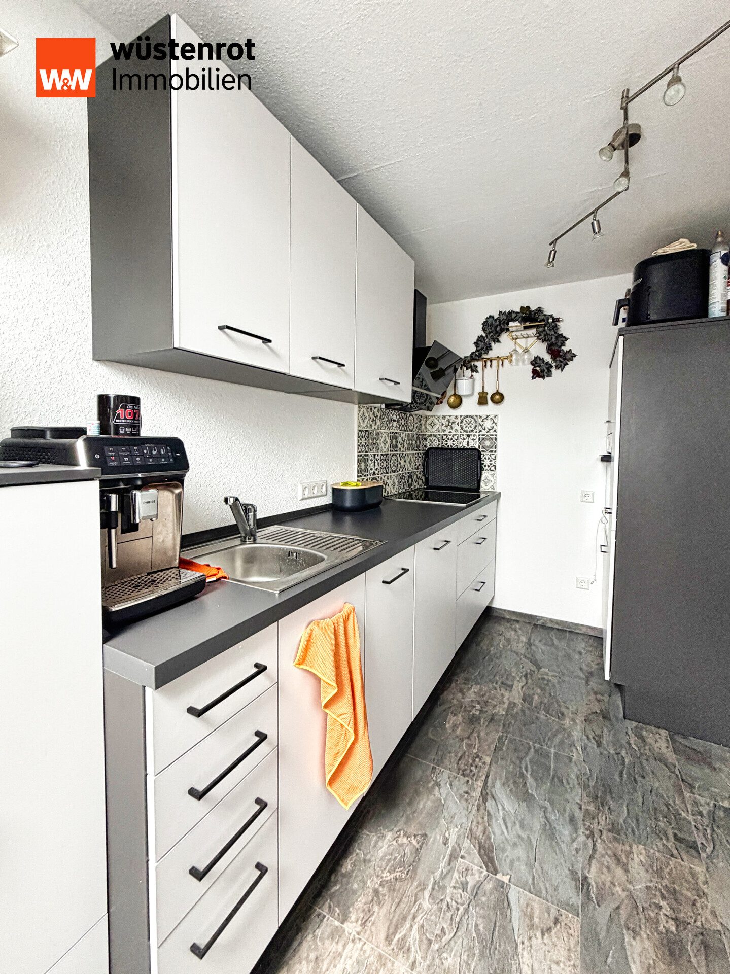 Immobilienangebot - Reutlingen / Gönningen - Alle - Kapitalanlage mit Potenzial - Gepflegtes Mehrfamilienhaus mit 6 Wohneinheiten in 72770 Reutlingen (Gönningen)