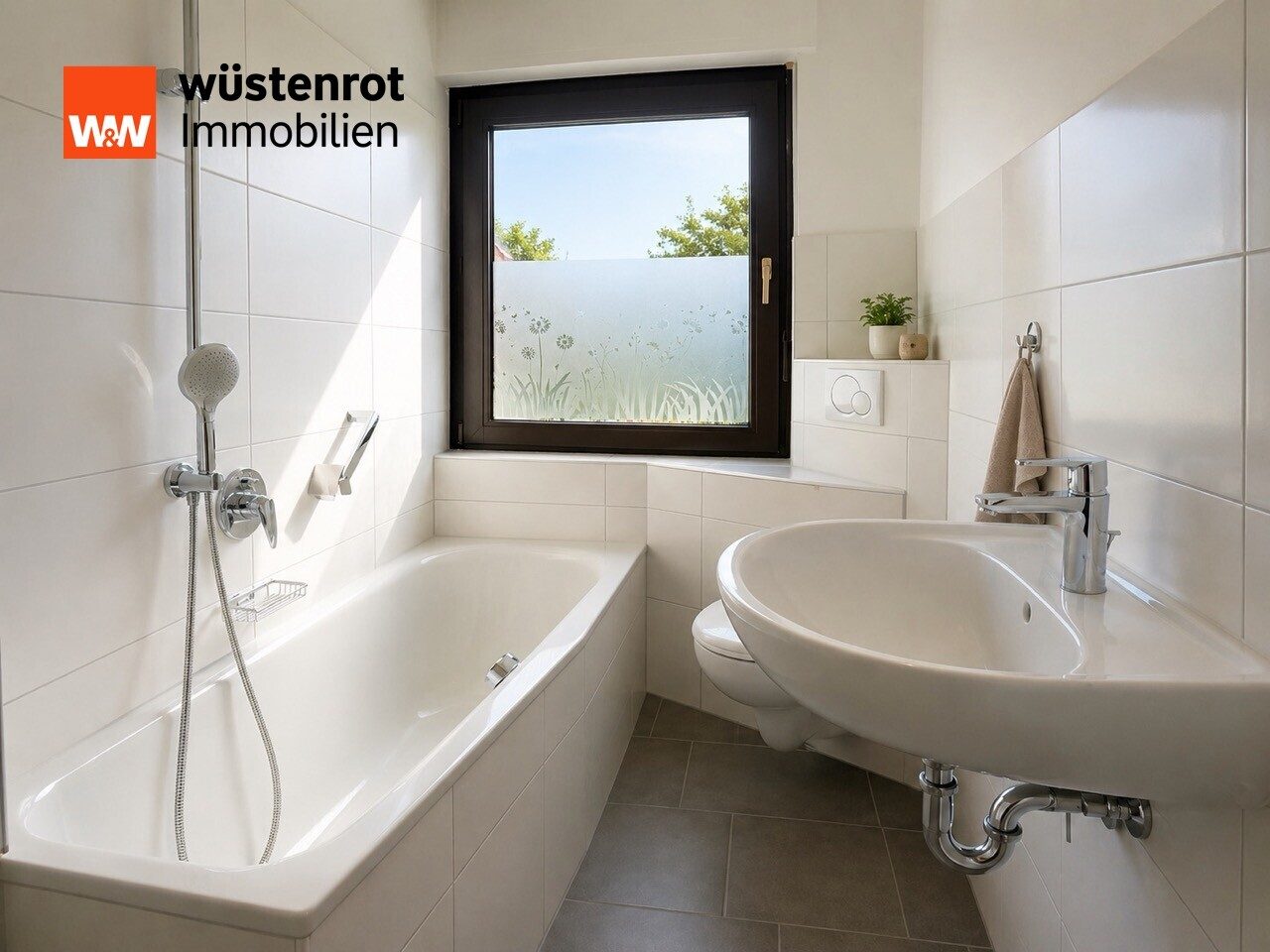 Immobilienangebot - Werl - Alle - Einziehen, vermieten, ausbauen – Zweifamilienhaus mit Potenzial und 2 Garagen in Werl