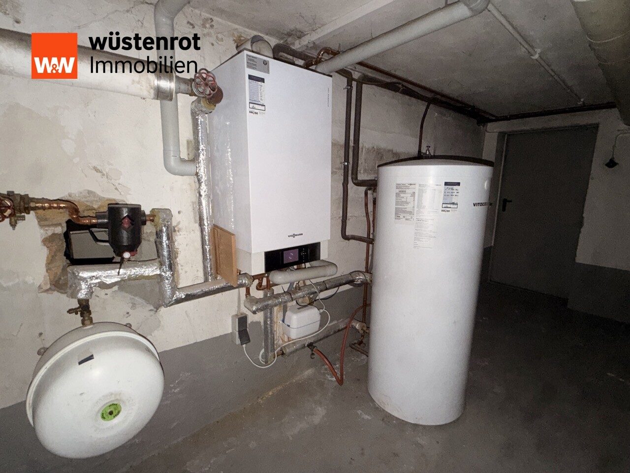 Immobilienangebot - Werl - Alle - Einziehen, vermieten, ausbauen – Zweifamilienhaus mit Potenzial und 2 Garagen in Werl