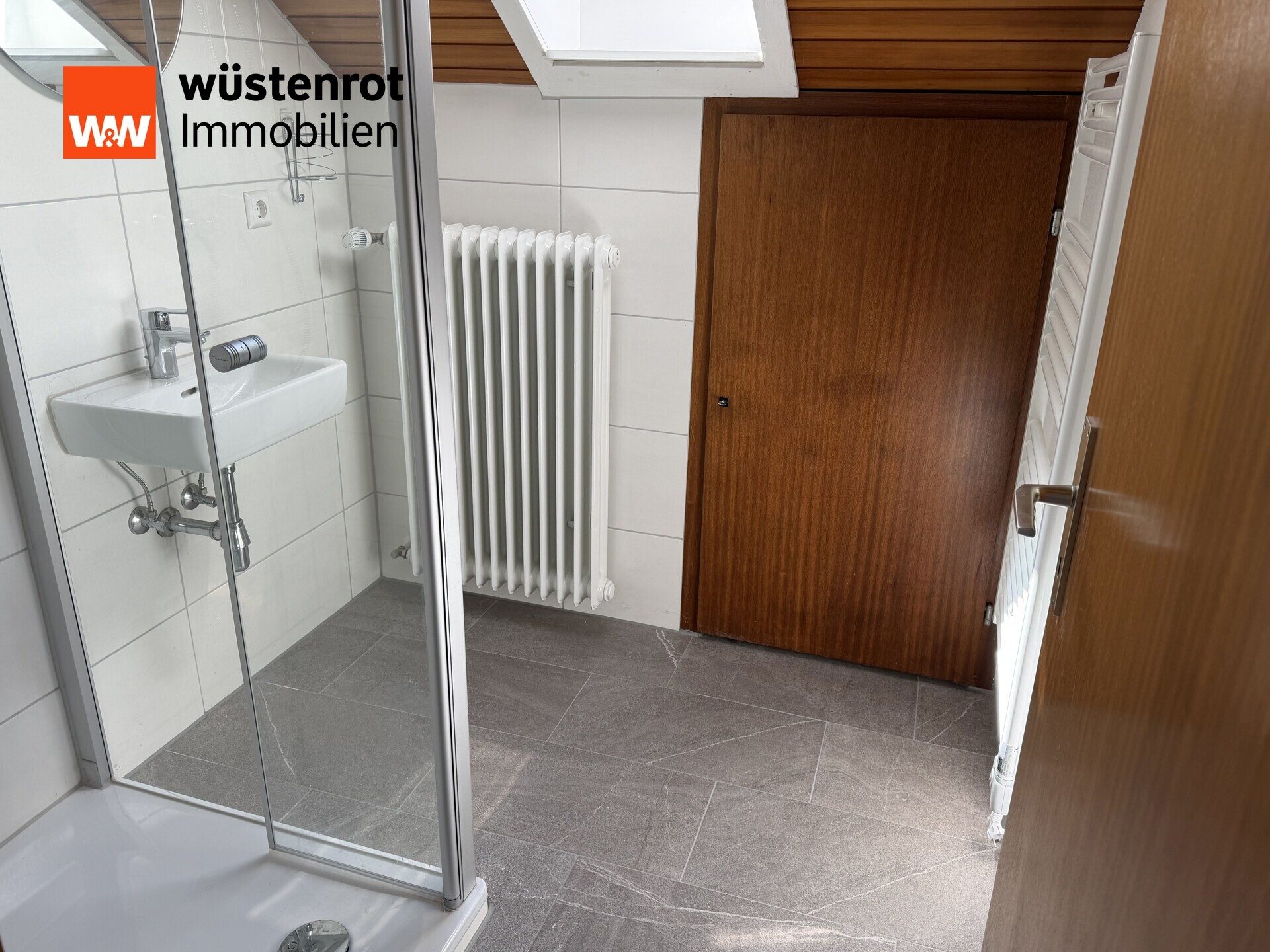 Immobilienangebot - Gaildorf - Alle - Großes Wohnhaus mit Anbaugebäude für Freizeit/Veranstaltungen und viel Platz für Familie und Beruf