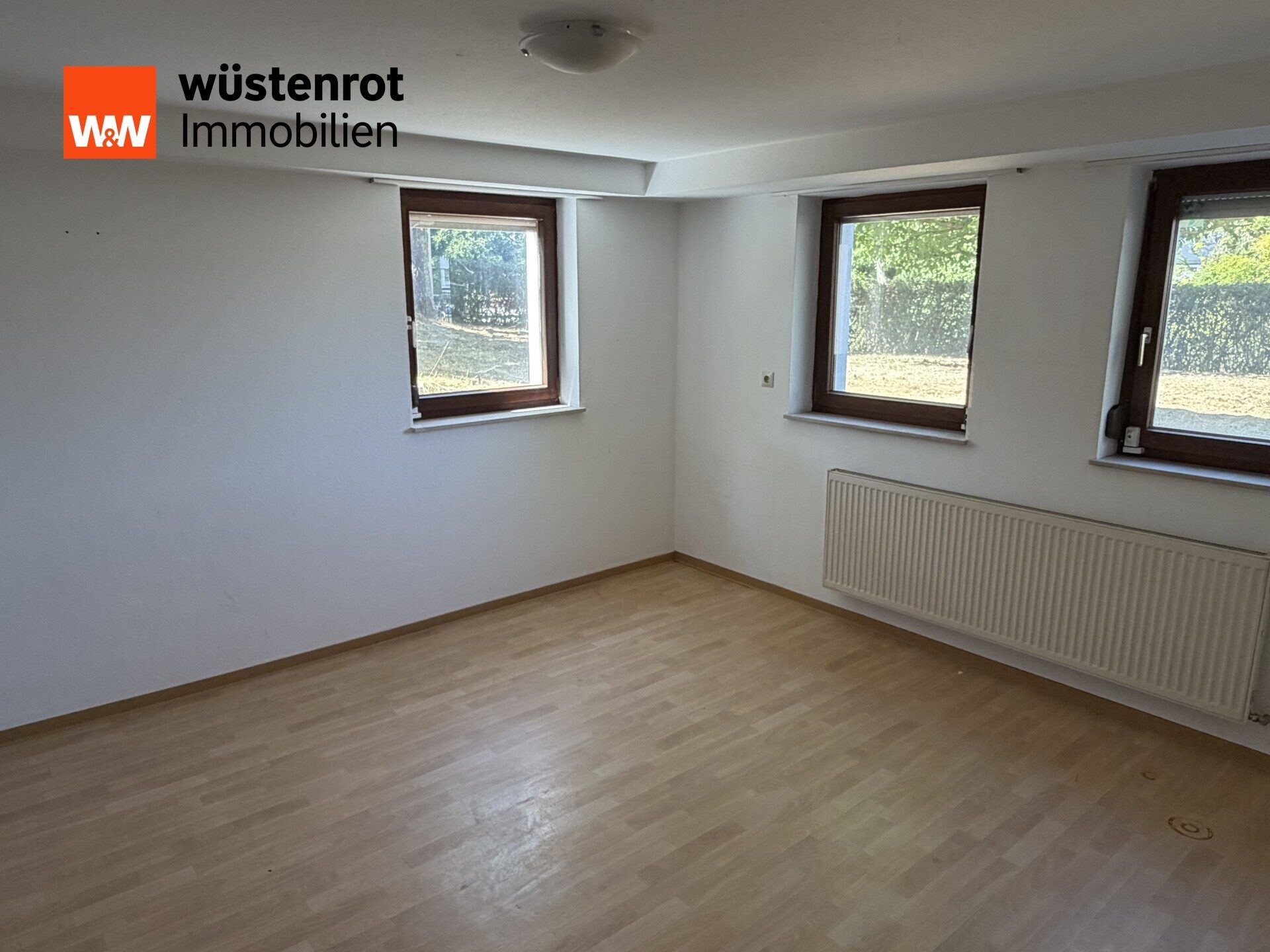Immobilienangebot - Gaildorf - Alle - Großes Wohnhaus mit Anbaugebäude für Freizeit/Veranstaltungen und viel Platz für Familie und Beruf