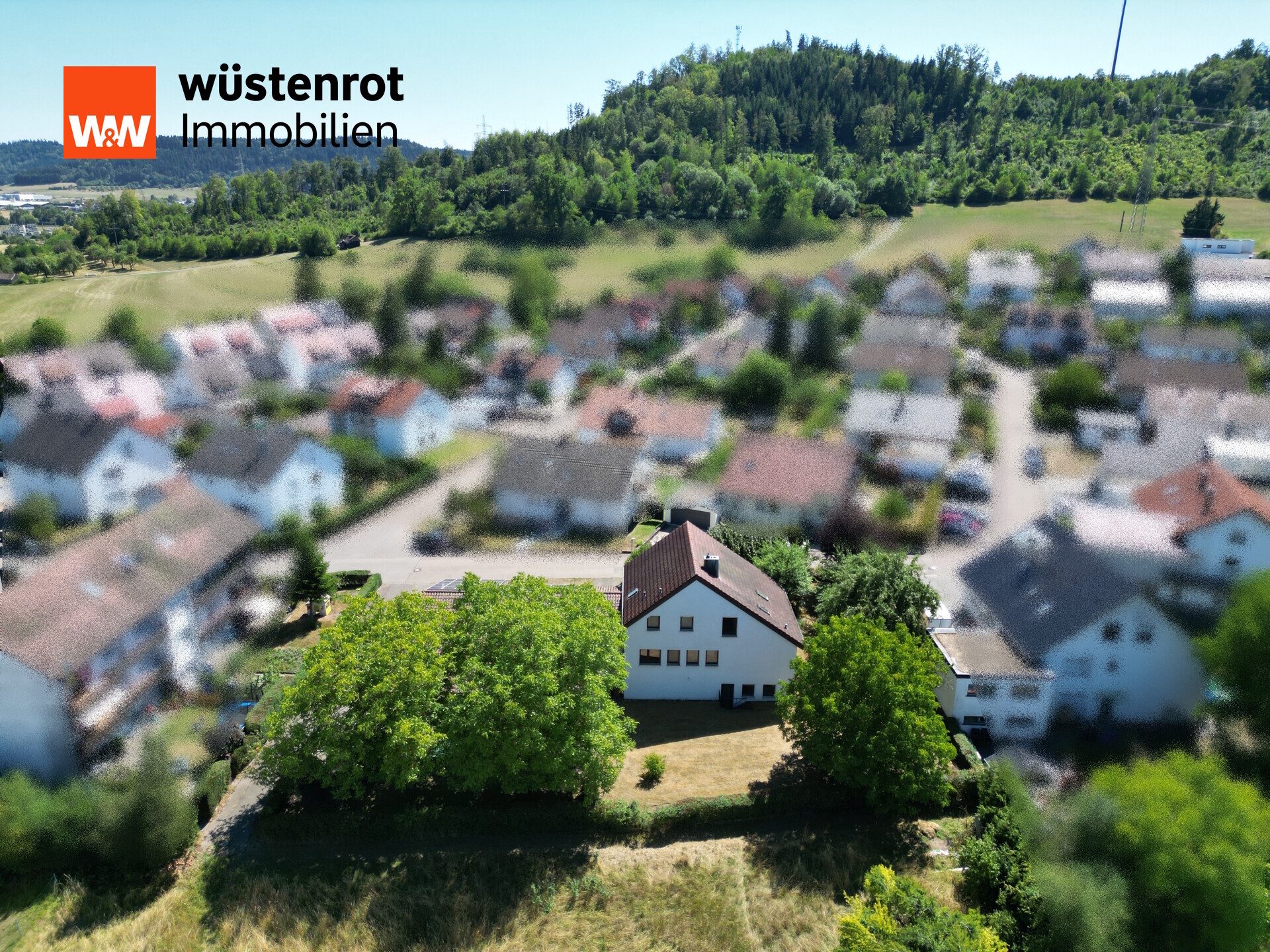 Immobilienangebot - Gaildorf - Alle - Großes Wohnhaus mit Anbaugebäude für Freizeit/Veranstaltungen und viel Platz für Familie und Beruf