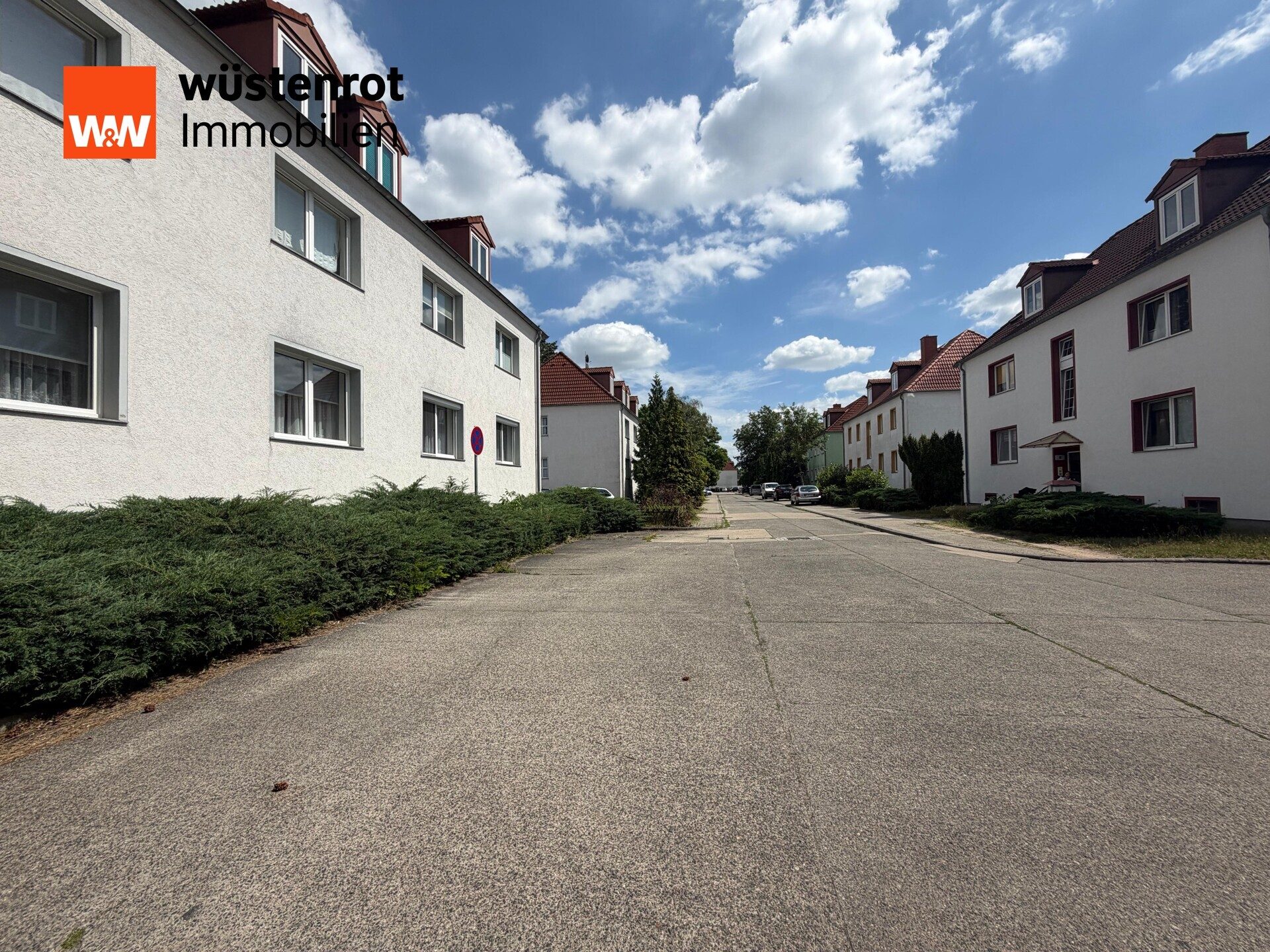 Immobilienangebot - Altes Lager - Alle - Kompakte 1-Zimmer-Dachgeschosswohnung mit Balkon in Altes Lager