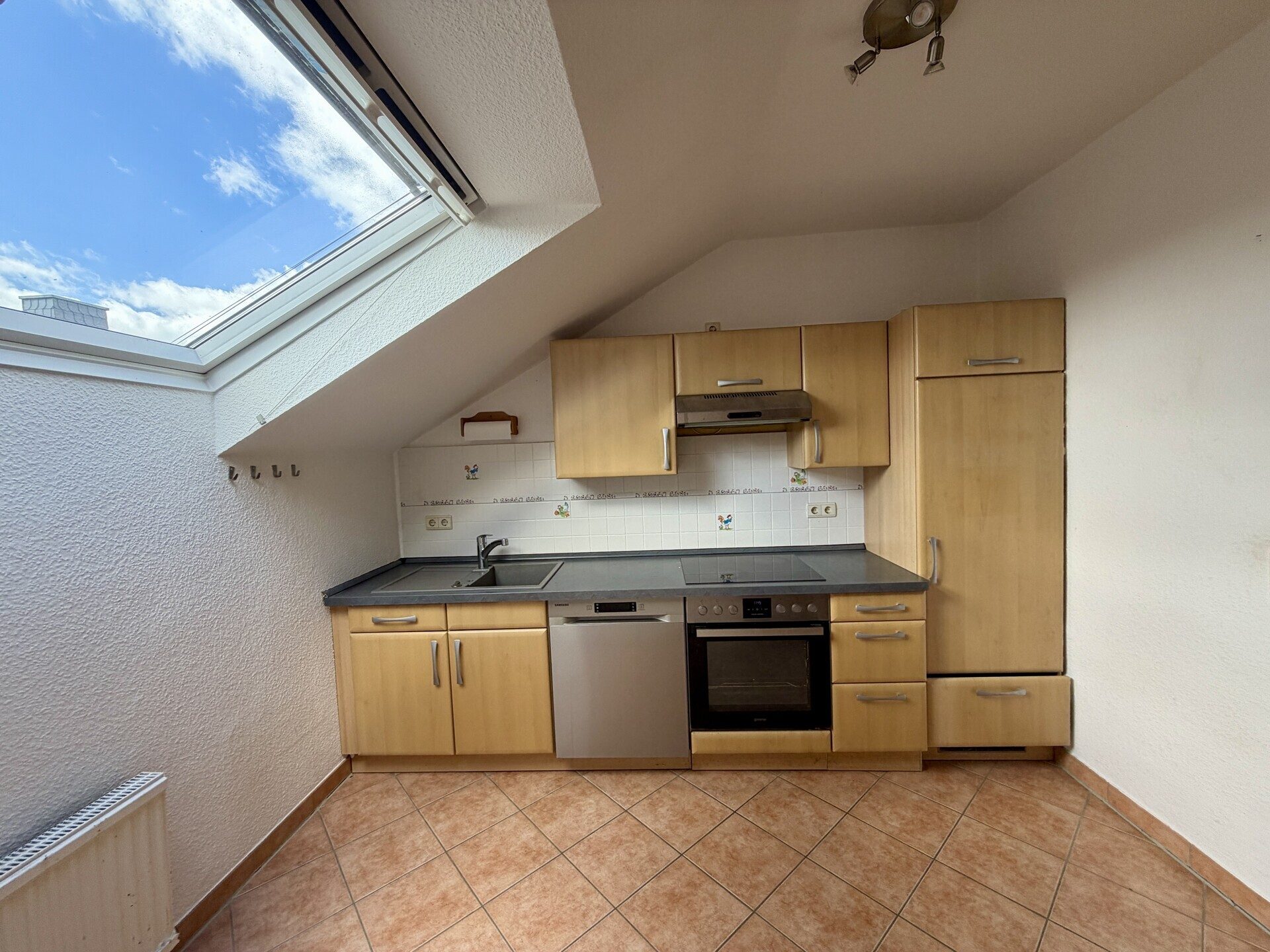Immobilienangebot - Wedemark / Brelingen - Alle - Bieterverfahren: Großzügiges Zuhause mit Einliegerwohnung & Traumgrundstück - Wedemark