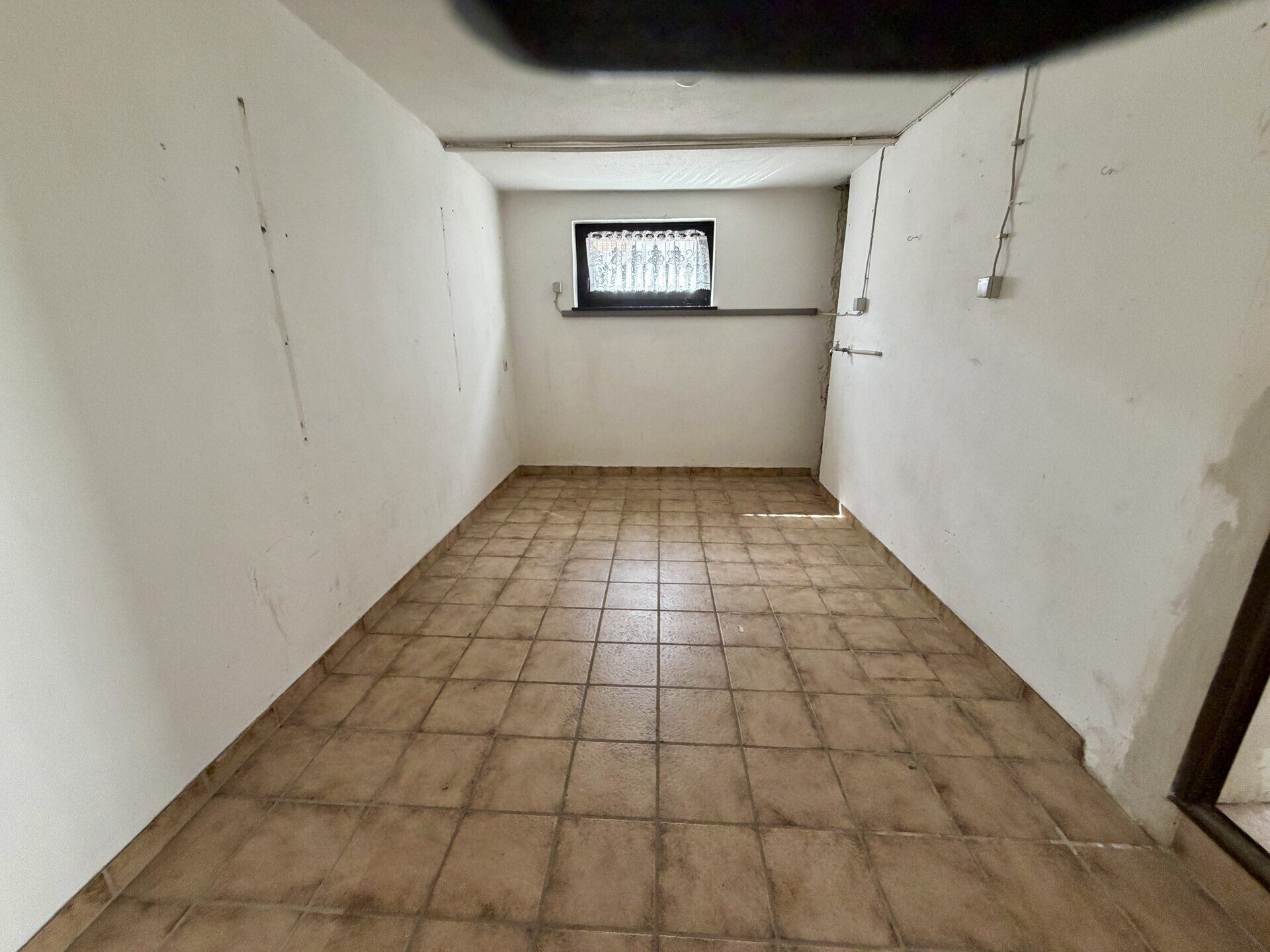 Immobilienangebot - Wedemark / Brelingen - Alle - Bieterverfahren: Großzügiges Zuhause mit Einliegerwohnung & Traumgrundstück - Wedemark