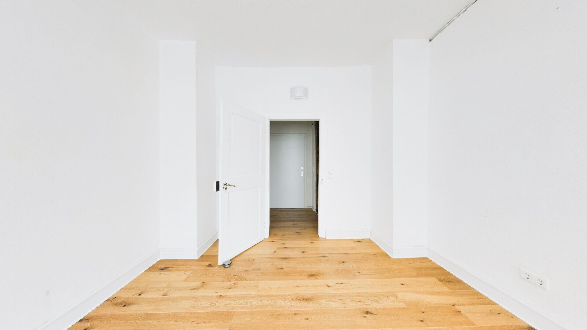 Immobilienangebot - Lemgo - Alle - Historisches Wohn- und Geschäftshaus in 1A-Lage der Lemgoer Fußgängerzone