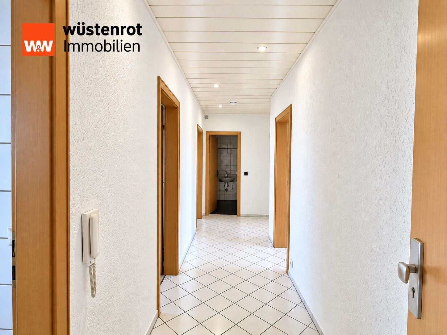 Immobilienangebot - Schorndorf - Alle - Wunderschöne 3-Zi-Wohnung mit großer Dachterrasse in Schorndorf