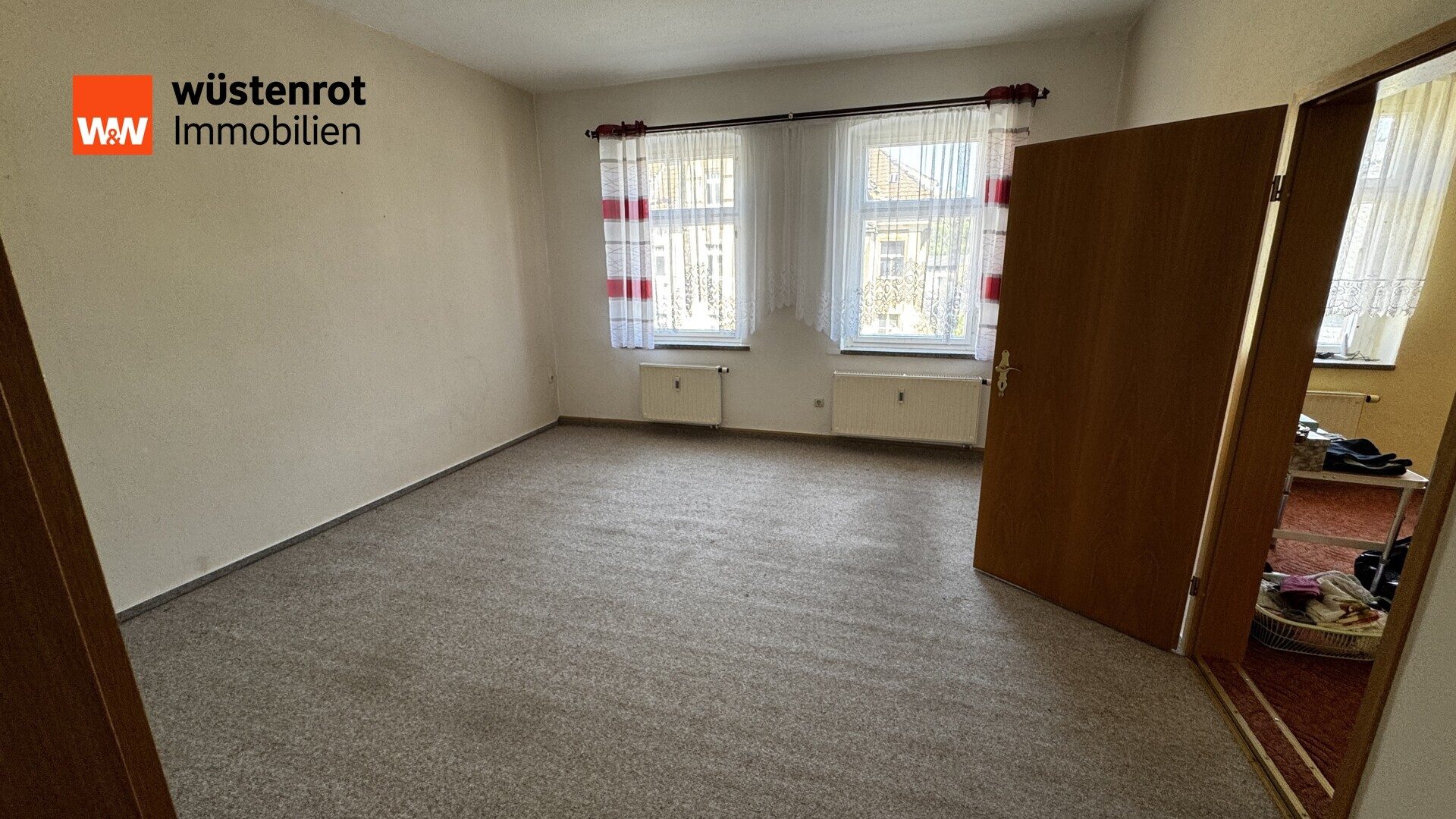 Zimmer Immobilienangebot - Chemnitz - Alle - Kleines Wohn-und Geschäftshaus in Sigmar