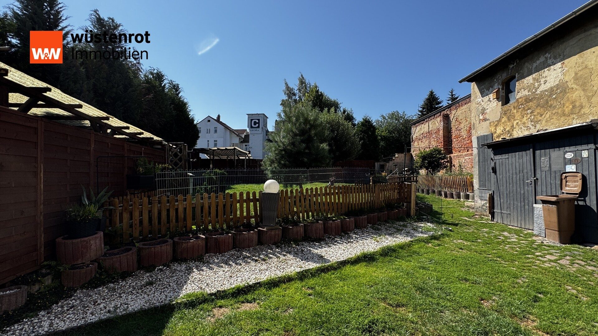 Gartenansicht Immobilienangebot - Chemnitz - Alle - Kleines Wohn-und Geschäftshaus in Sigmar