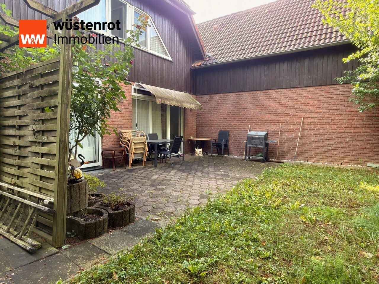 Immobilienangebot - Schwerte - Alle - Reihenendhaus mit Keller, Terrasse & Stellplatz – ruhige Wohnlage in Schwerte-Gänsewinkel