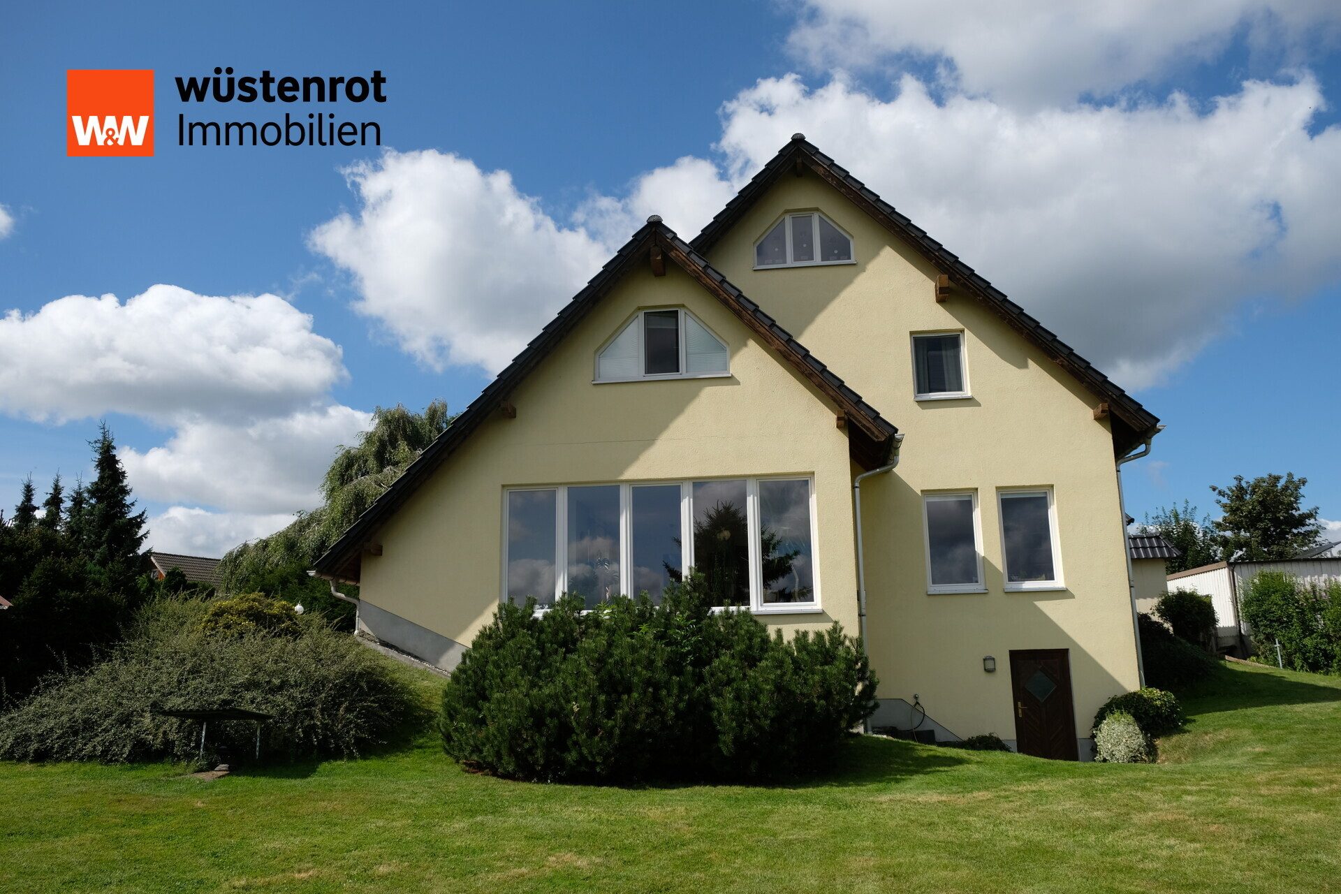 Ansicht Immobilienangebot - Zschopau - Alle - Großzügiges EFH mit Panoramablick, Doppelgarage & 1.750 m² Traumgrundstück