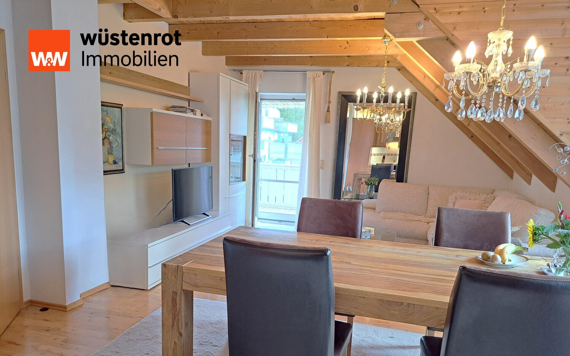 Immobilienangebot - Pfaffenhofen an der Ilm - Alle - Bezugsfrei! 2-Zi.-DG-Wohnung mit Balkon und ausgebautem Dachspitz