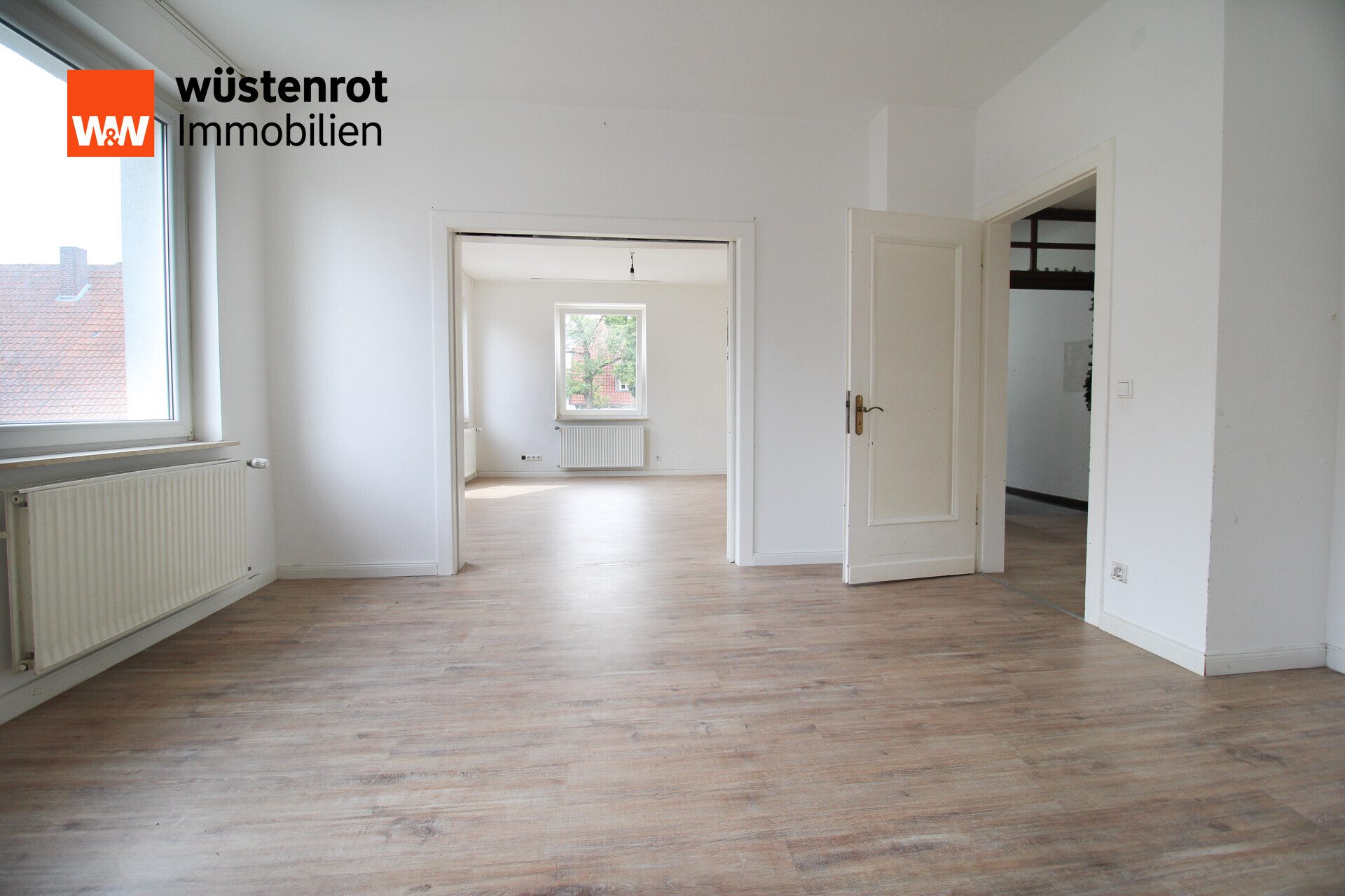 Immobilienangebot - Rheda-Wiedenbrück - Alle - Hier lohnt sich Investment - Saniertes Wohn- und Geschäftshaus im Kern von Rheda Wiedenbrück