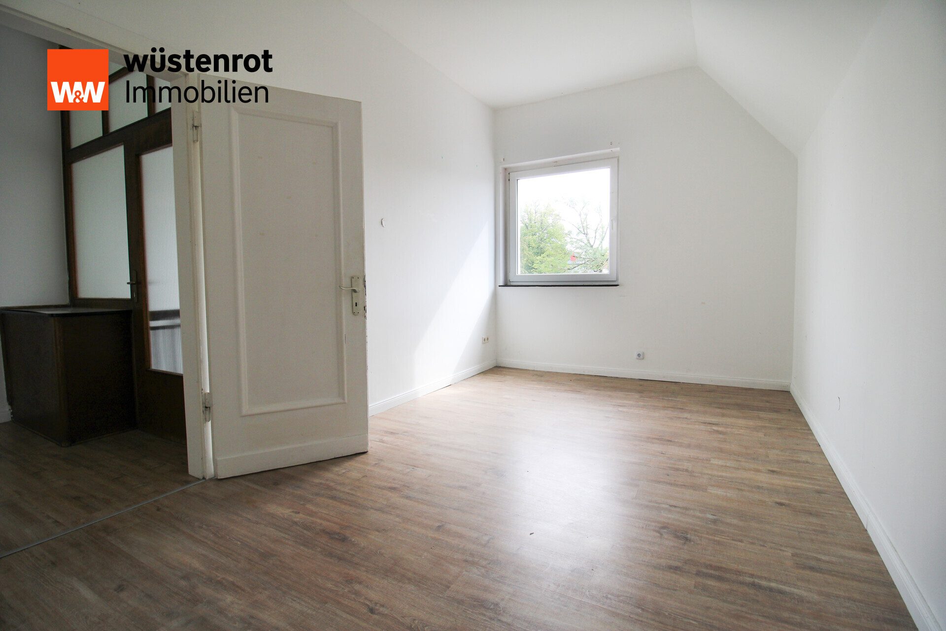 Immobilienangebot - Rheda-Wiedenbrück - Alle - Hier lohnt sich Investment - Saniertes Wohn- und Geschäftshaus im Kern von Rheda Wiedenbrück