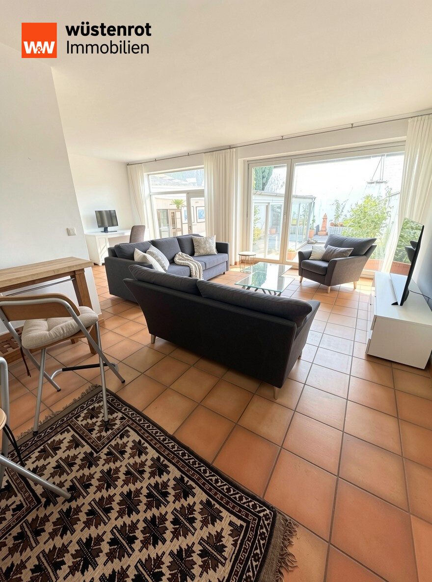 Immobilienangebot - Brühl - Alle - Historisches Mehrfamilienhaus: Einzigartige Top-Lage direkt am Schlosspark