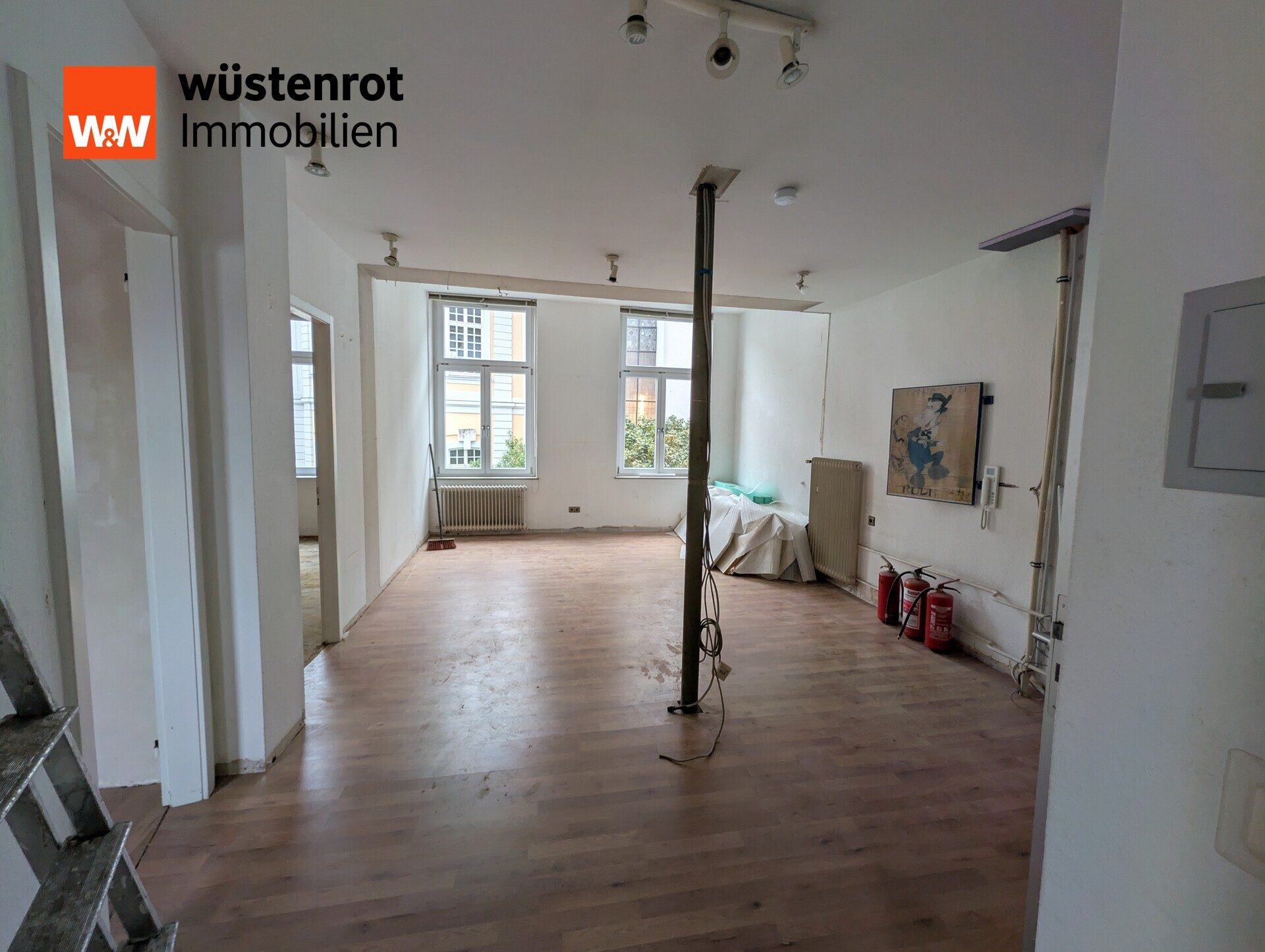 Immobilienangebot - Brühl - Alle - Historisches Mehrfamilienhaus: Einzigartige Top-Lage direkt am Schlosspark