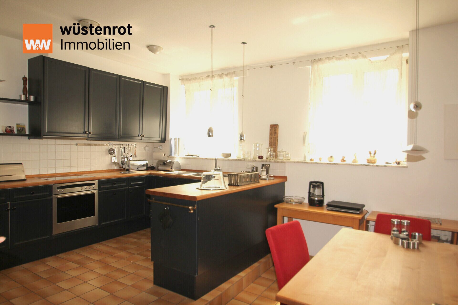 Immobilienangebot - Brühl - Alle - Historisches Mehrfamilienhaus: Einzigartige Top-Lage direkt am Schlosspark