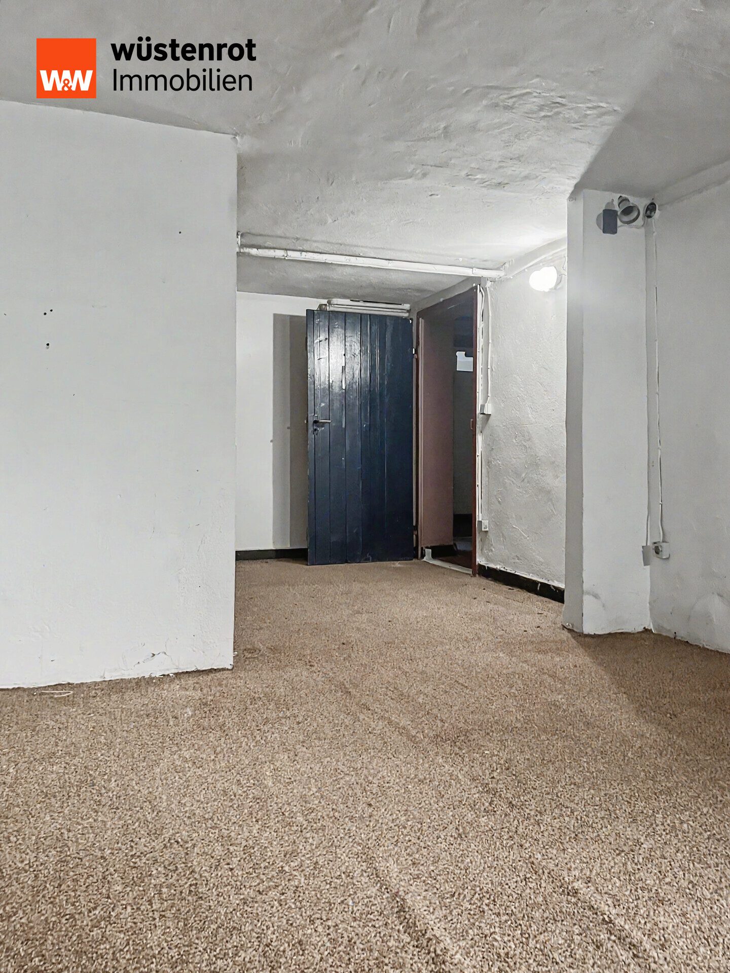 Immobilienangebot - Karlsruhe - Alle - Ein Zuhause mit Charakter – Großzügiges Wohnhaus mit großem Garten (Kernsanierung erforderlich)