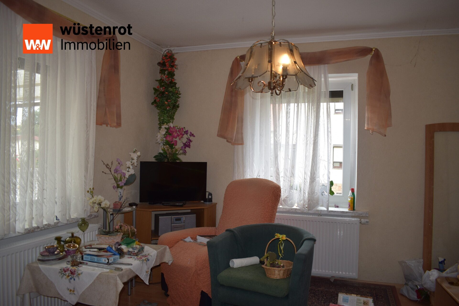 Immobilienangebot - Gröditz - Alle - Doppelhaushälfte mit Garten zum Verkauf