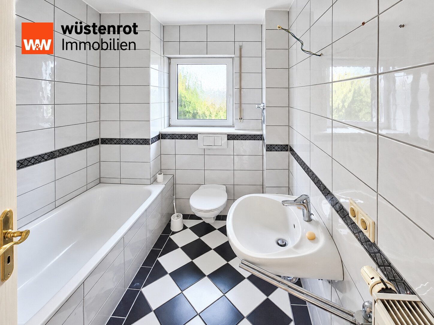 Immobilienangebot - Gelnhausen / Hailer - Alle - Gelnhausen-Hailer: Wohnen auf zwei Ebenen - mit Terrasse, Balkon und Ihrem eigenen Gartenbereich!!