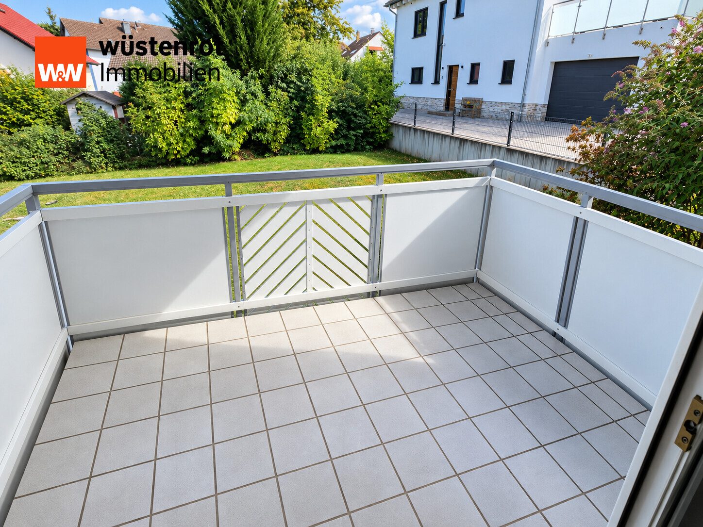Immobilienangebot - Gelnhausen / Hailer - Alle - Gelnhausen-Hailer: Wohnen auf zwei Ebenen - mit Terrasse, Balkon und Ihrem eigenen Gartenbereich!!