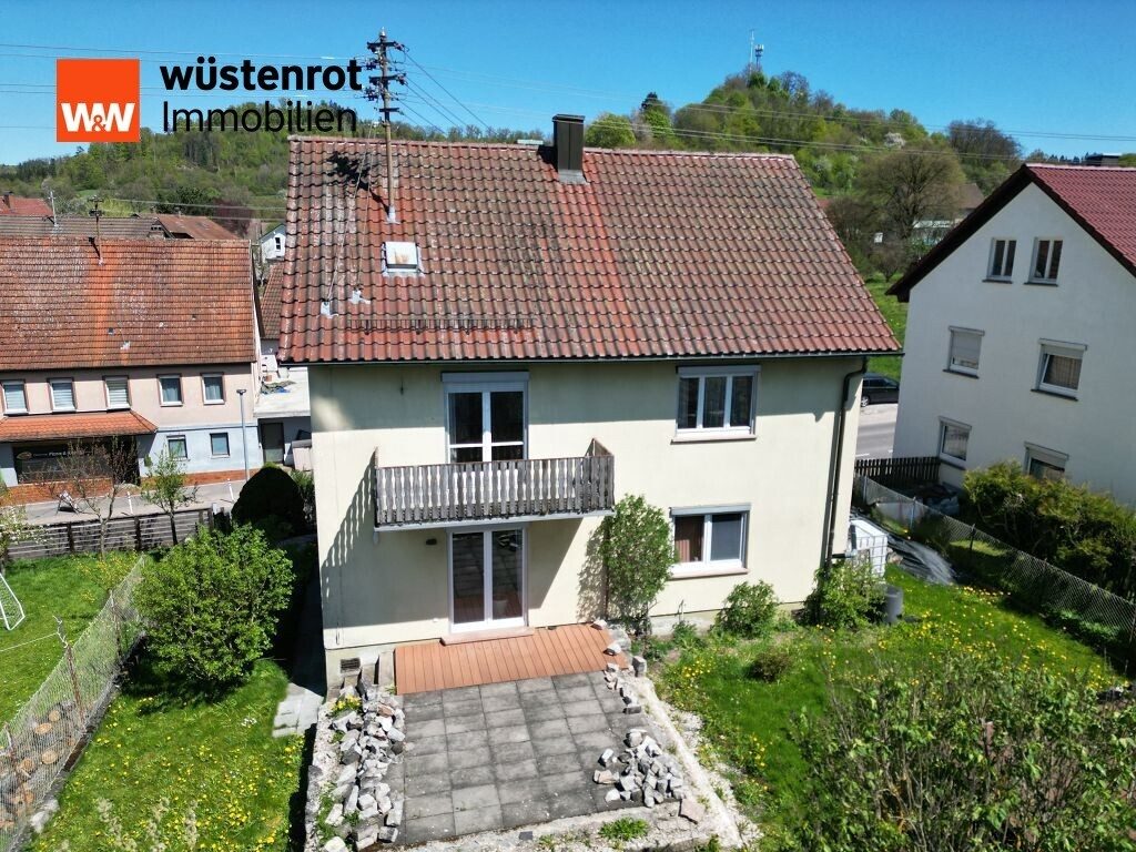 Immobilienangebot - Oberrot - Hausen - Alle - Zweifamilienhaus mit ausbaufähigem Dachgeschoss und schönem Garten