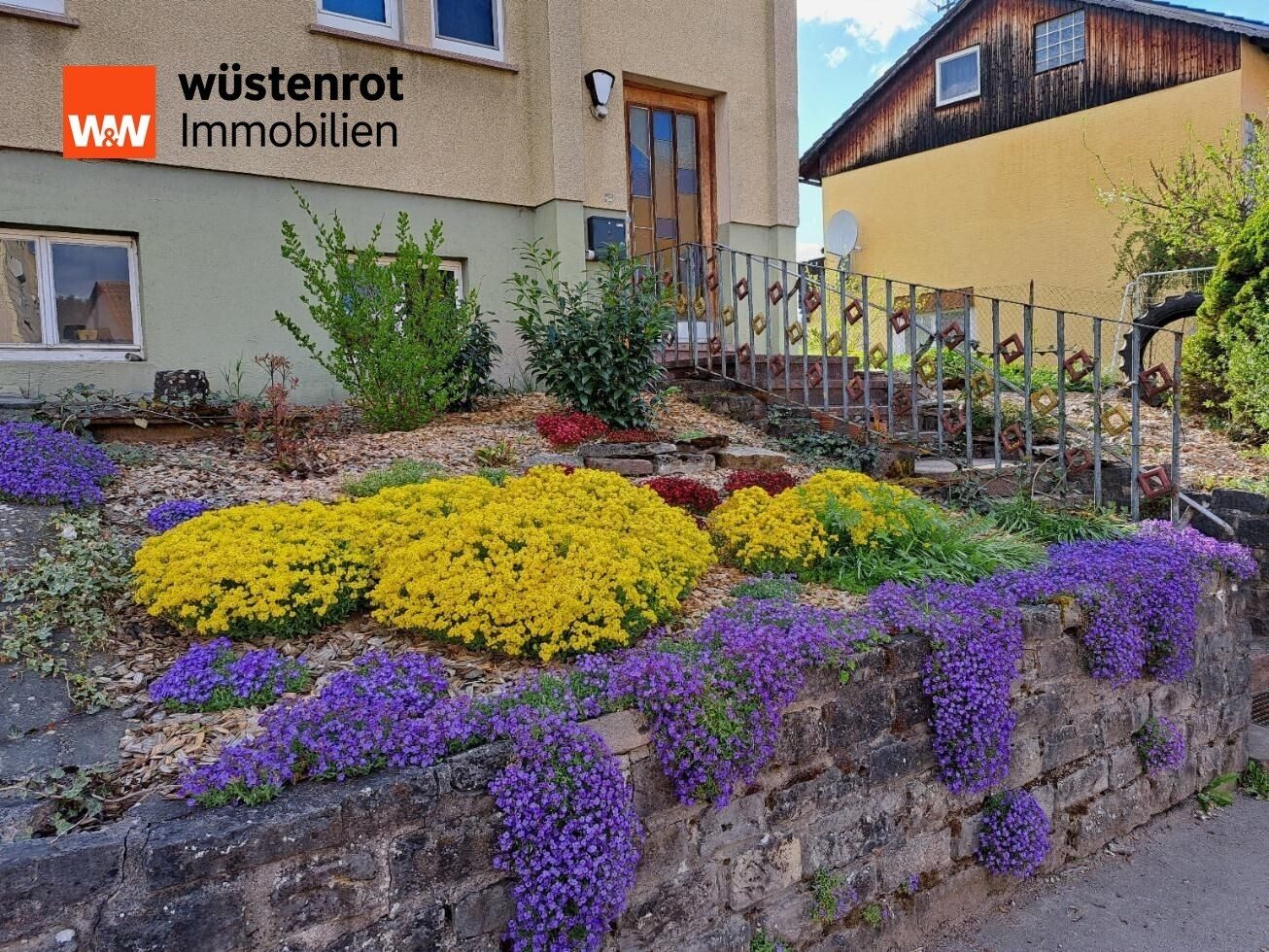 Immobilienangebot - Oberrot - Hausen - Alle - Zweifamilienhaus mit ausbaufähigem Dachgeschoss und schönem Garten