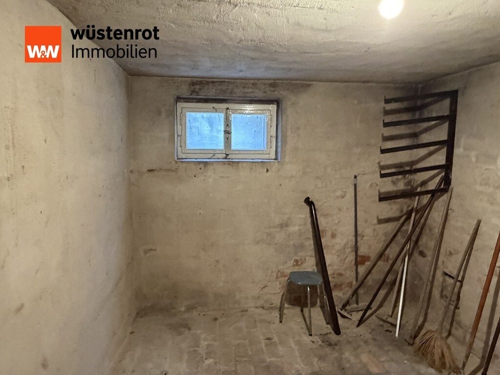 Immobilienangebot - Oberrot - Hausen - Alle - Zweifamilienhaus mit ausbaufähigem Dachgeschoss und schönem Garten